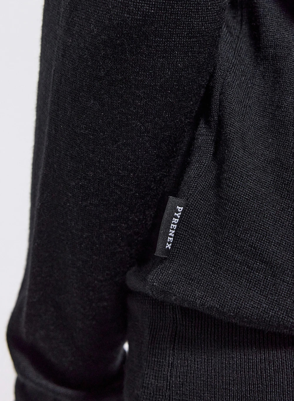 pyrenex-mysig-pull-fin-col-rond-laine-m-rinos-femme-noir image 3
