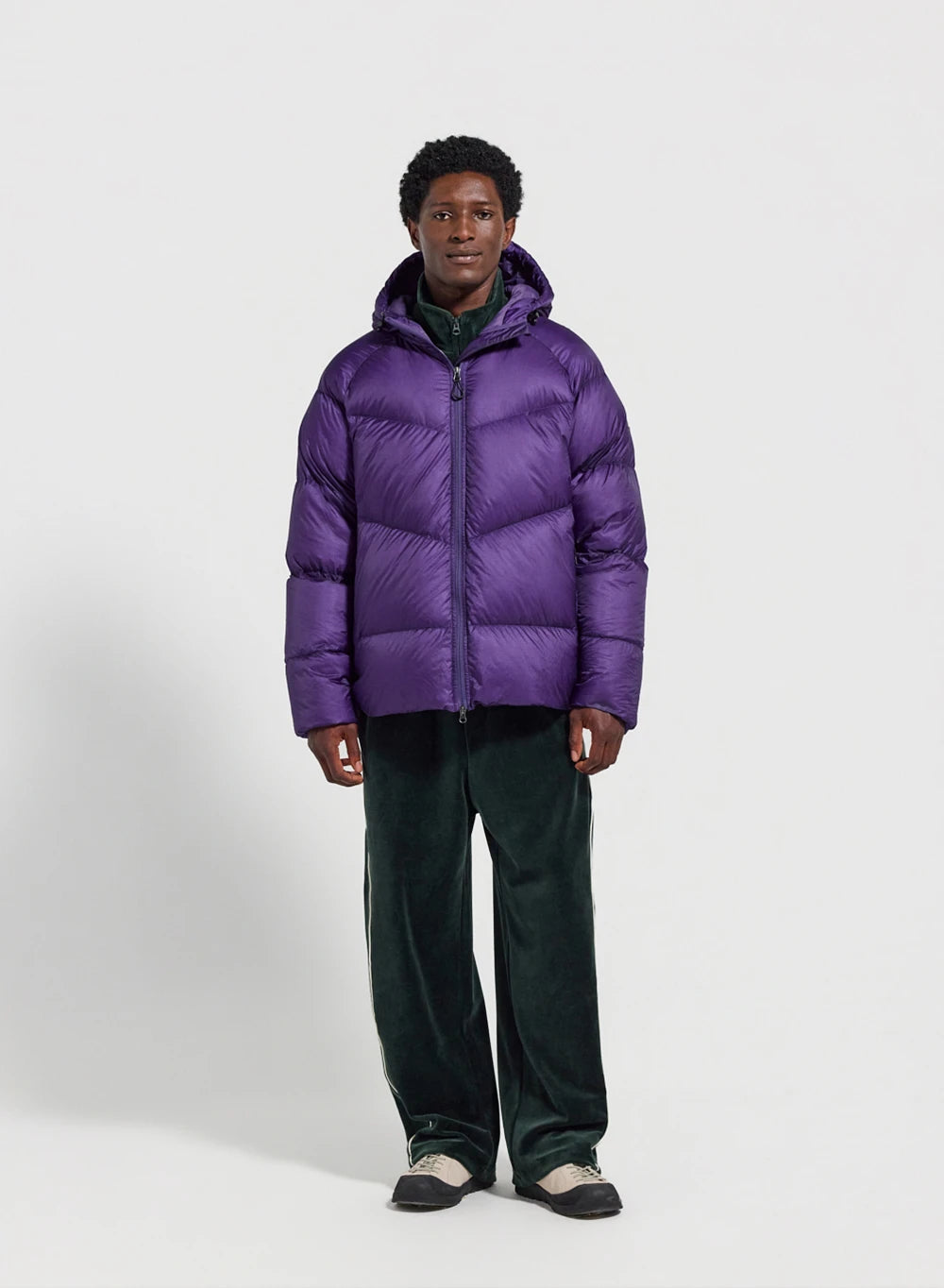 doudoune-homme-pyrenex-helium-violette-capuche-duvet-fran-ais-l-g-re-et-chaude image 2