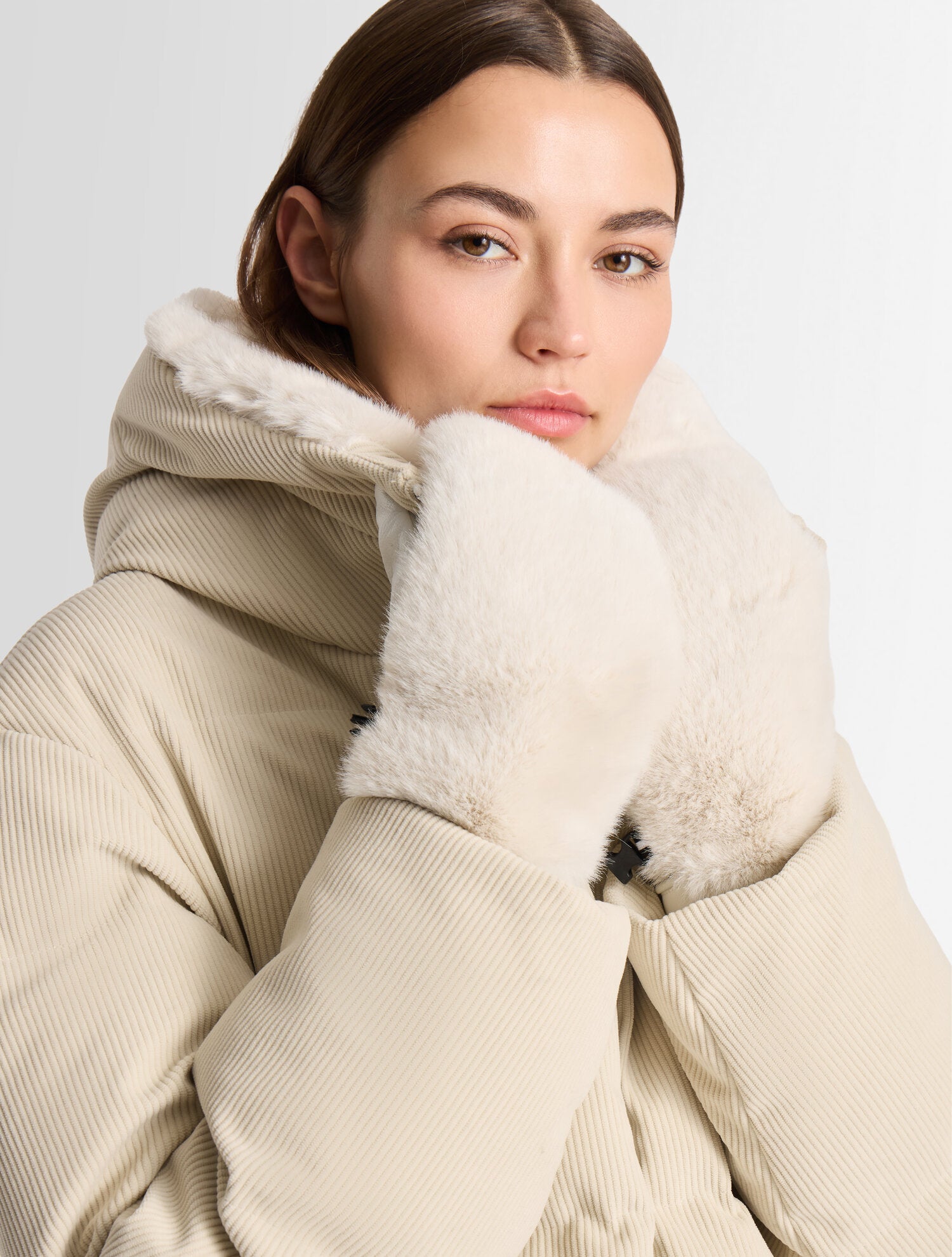fusalp-doudoune-barsy-velvet-femme-boxy-oversize-imperm-able image 3