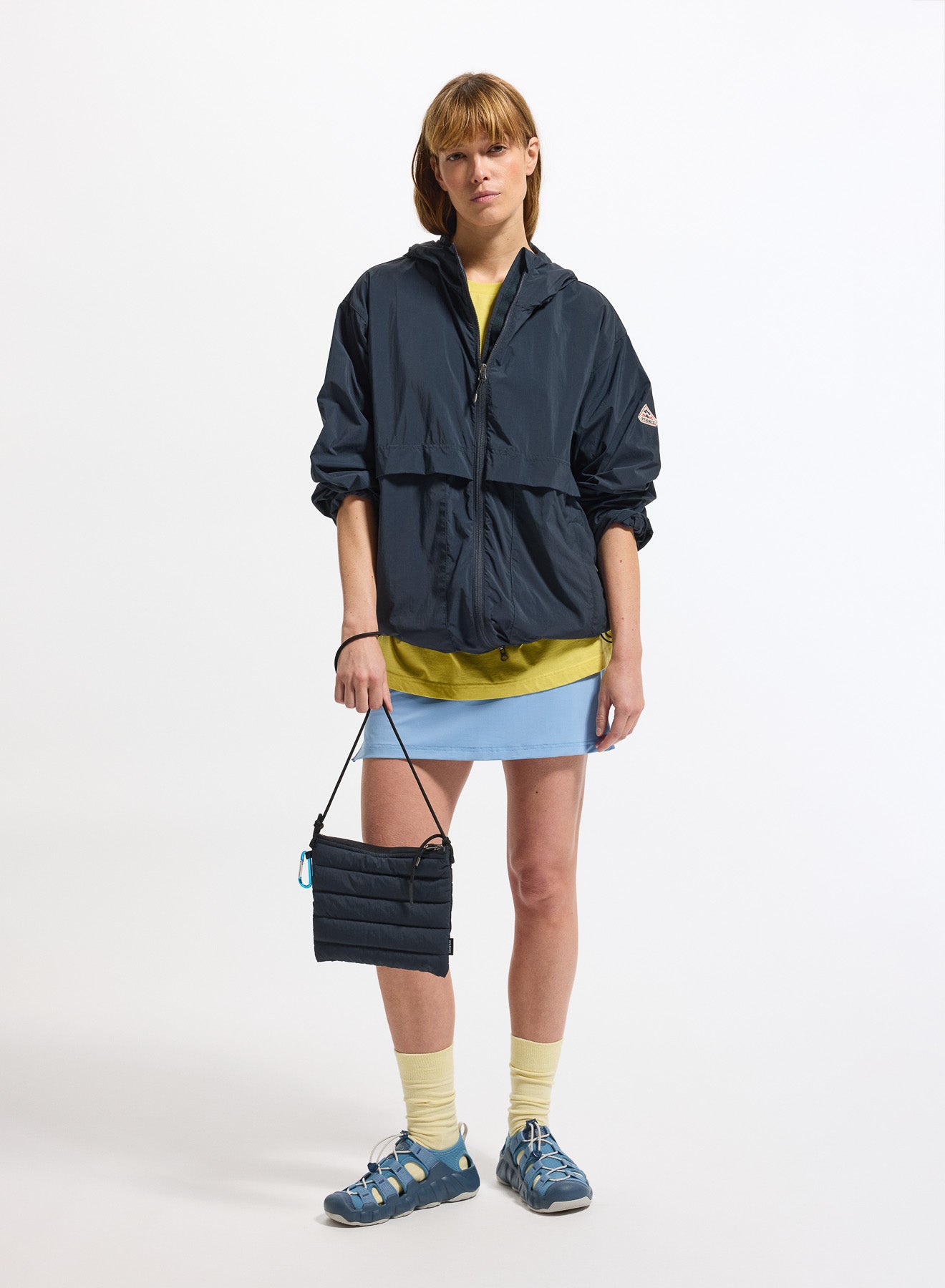 coupe-vent-unisexe-capuche-pyrenex-soulere-bleu-marine image 4