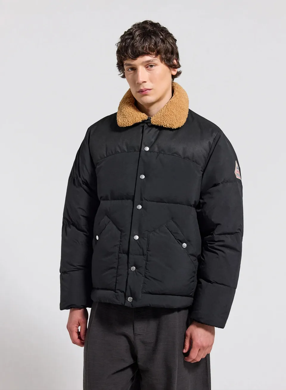 doudoune-hiver-unisexe-pyrenex-fiery-noire-col-sherpa-10-c image 1