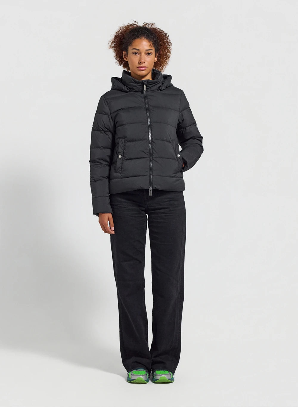 pyrenex-spoutnic-doudoune-femme-noire-capuche-amovible image 2