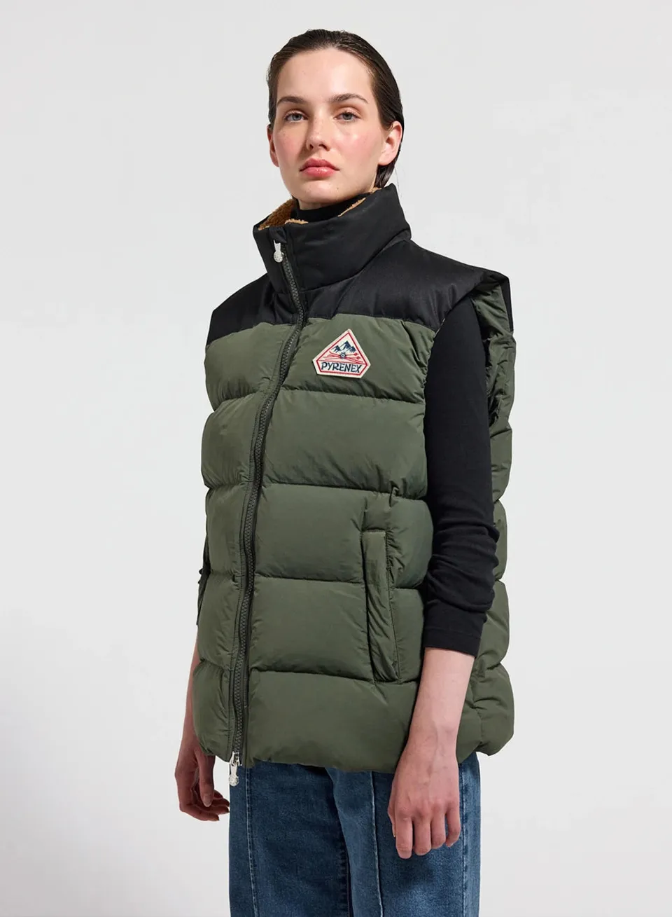pyrenex-retro-john-doudoune-sans-manche-kaki-fonc-col-sherpa image 1