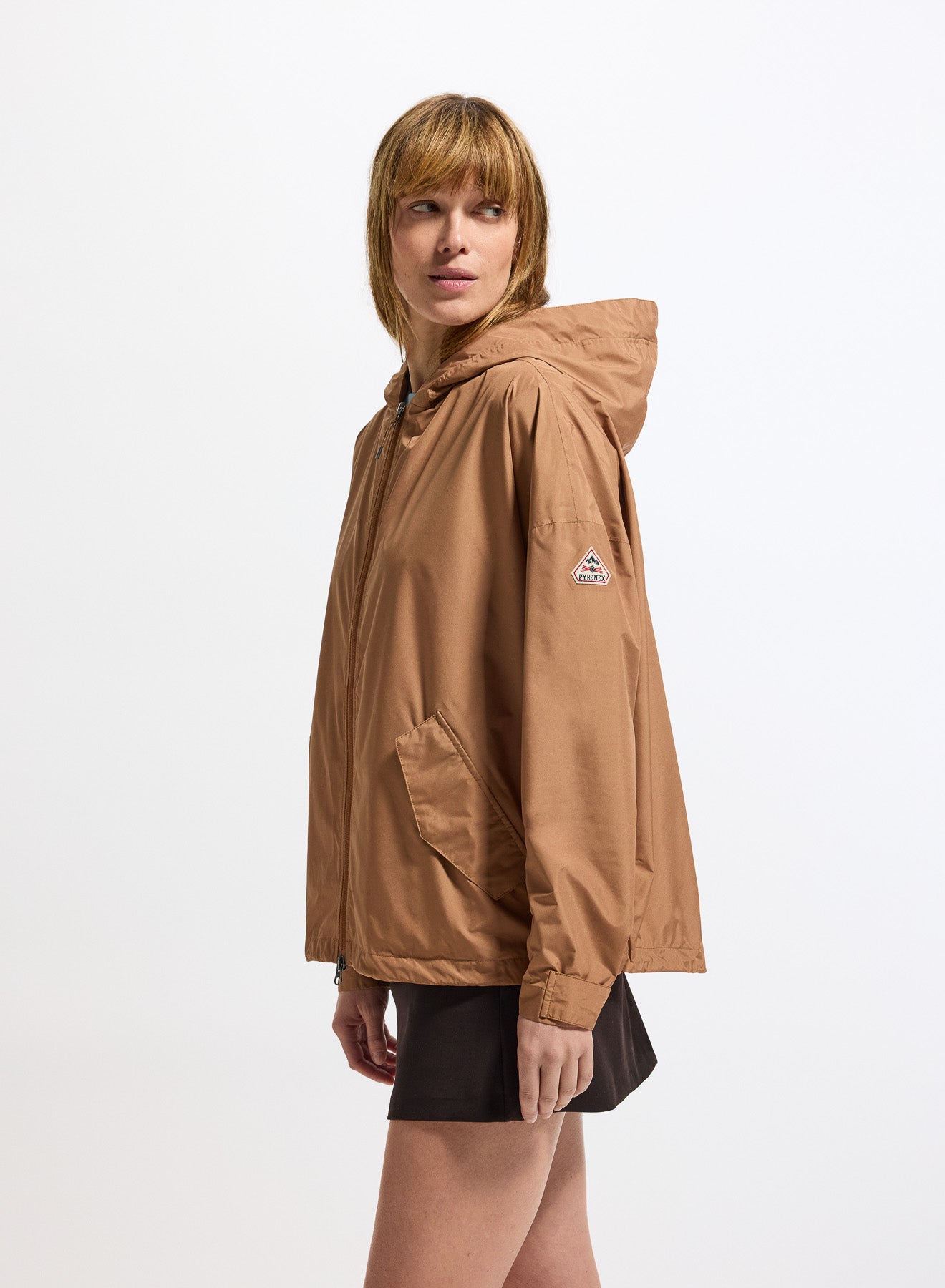 coupe-vent-pyrenex-pyrite-femme-marron-imperm-able-capuche image 4