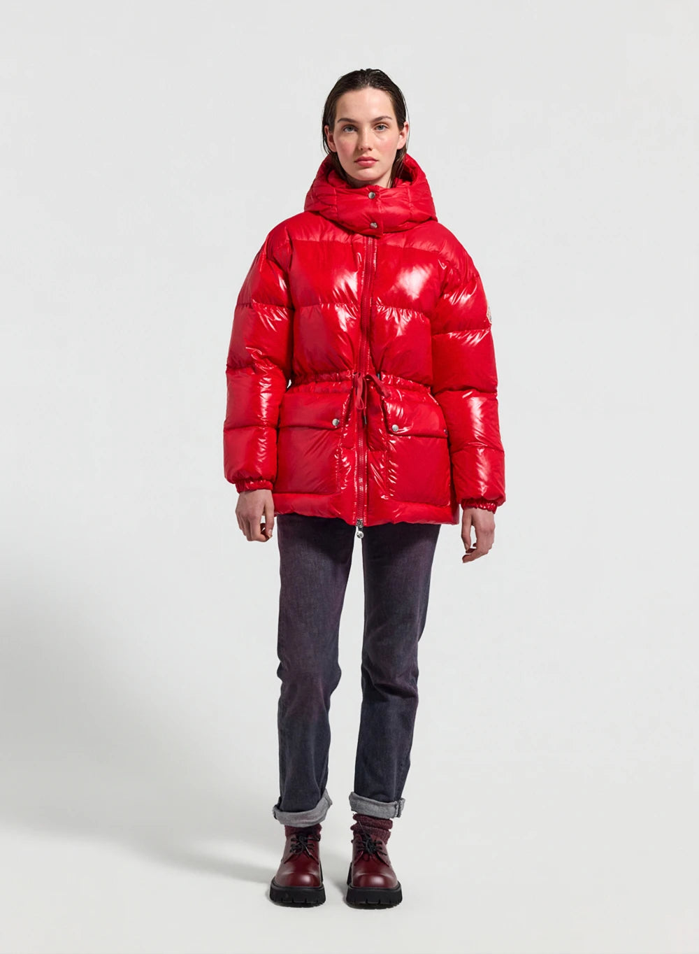 doudoune-brillante-capuche-femme-pyrenex-alexa-rouge-mi-longue image 2