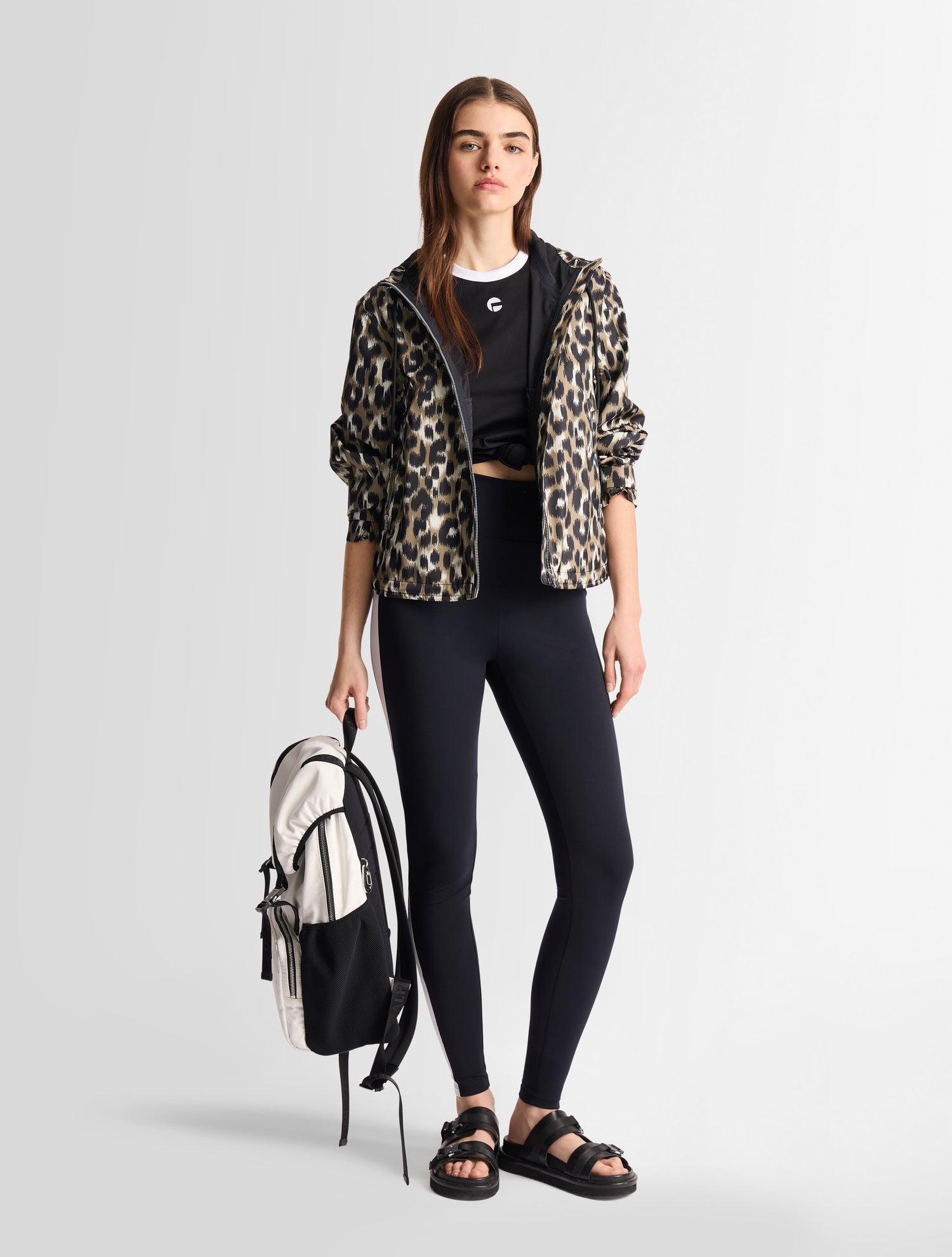 fusalp-kasima-leopard-blouson-3-couches-coupe-boxy image 1
