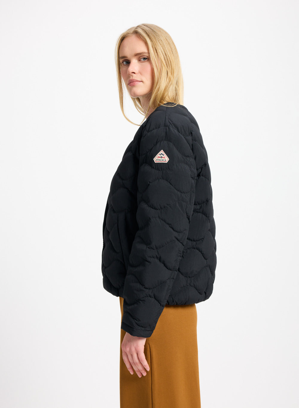 pyrenex-nacre-doudoune-l-g-re-femme-noire image 3