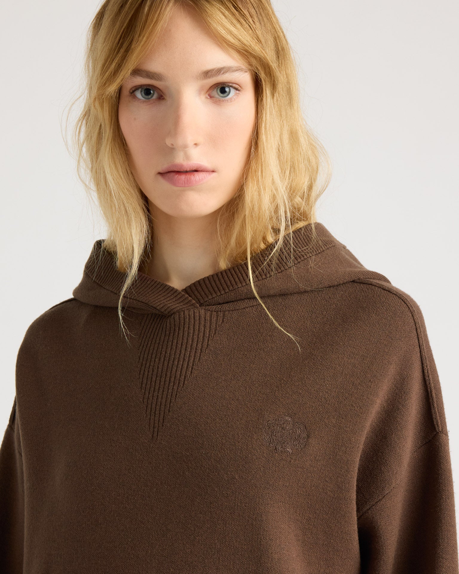 kanuk-estrie-kangourou-en-tricot-femme-capuche image 5