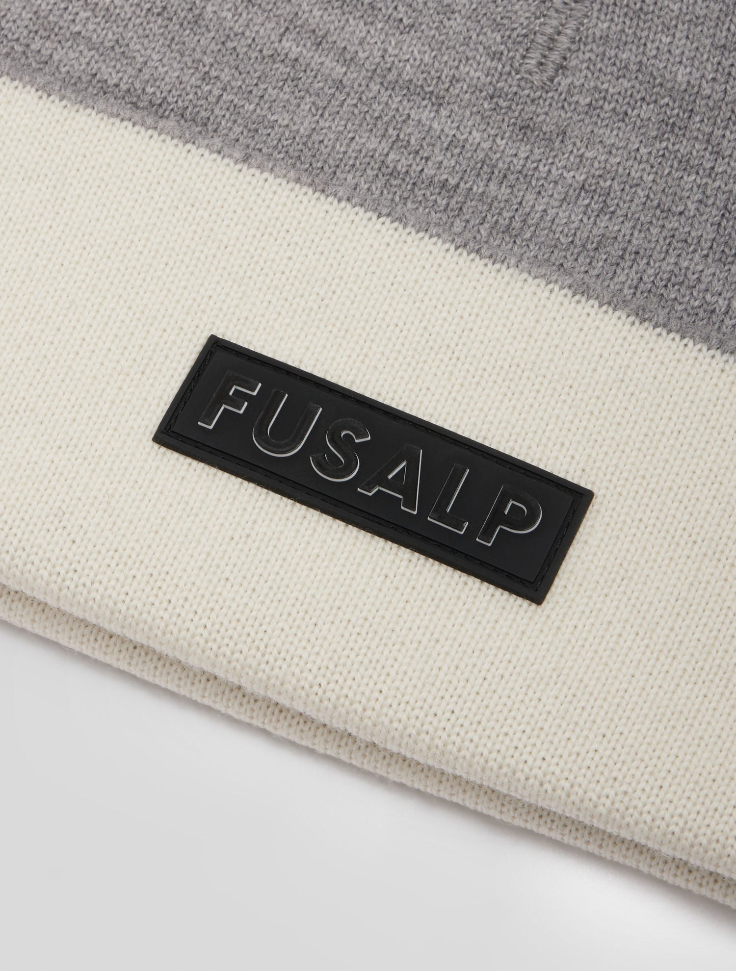 fusalp-nieve-bonnet-en-laine-bicolore image 3