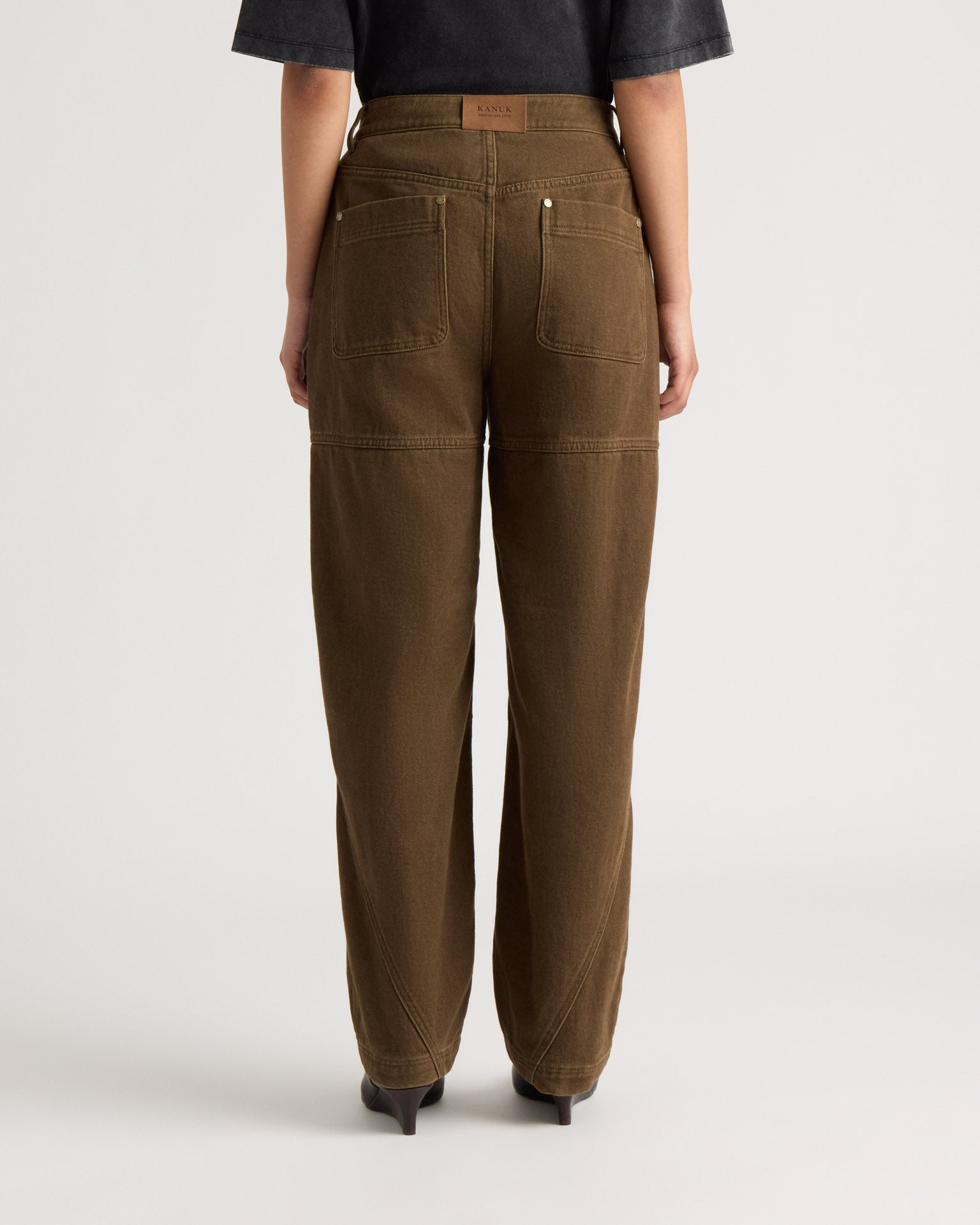 kanuk-kiamika-pantalon-cargo-en-serg-jambe-ballon-femme-2 image 4