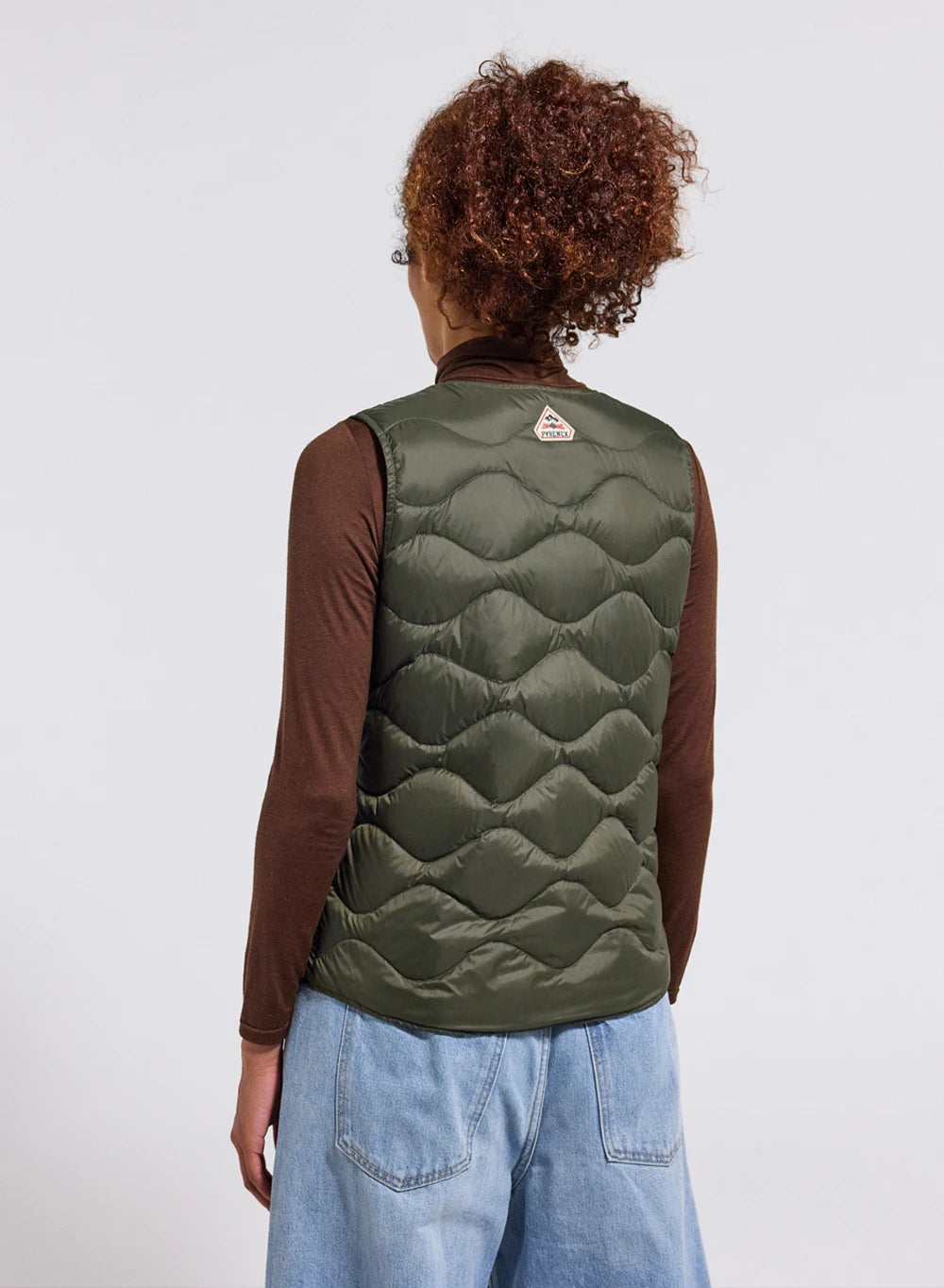 doudoune-ultra-l-g-re-sans-manches-femme-pyrenex-orite-vest-kaki image 3