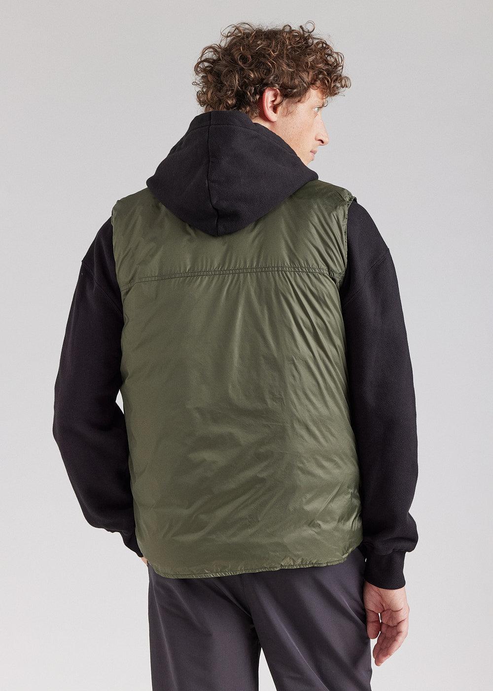 gilet-sans-manches-r-versible-homme-pyrenex-ando-deep-khaki image 7