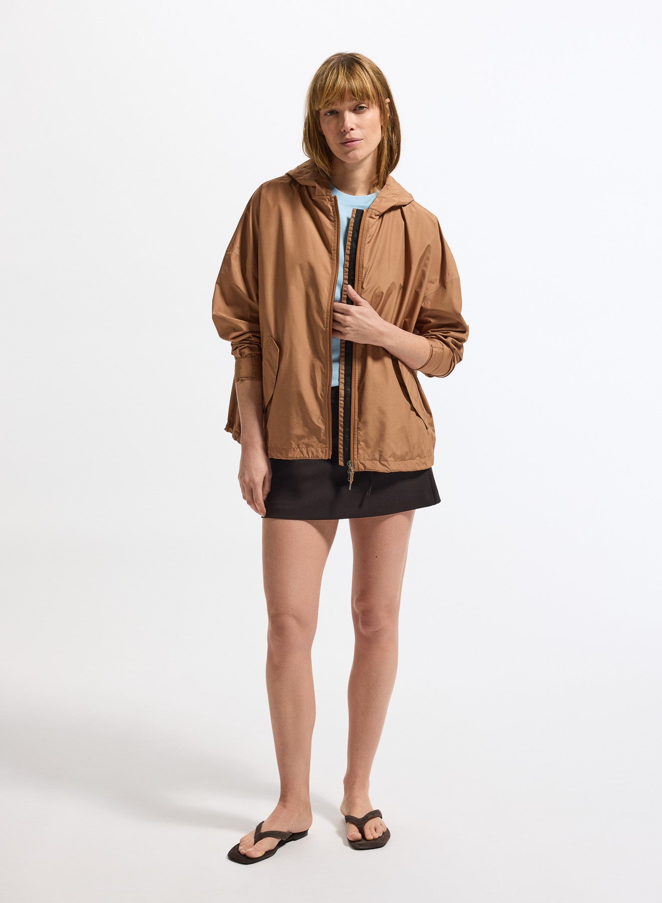 coupe-vent-pyrenex-pyrite-femme-marron-imperm-able-capuche image 3