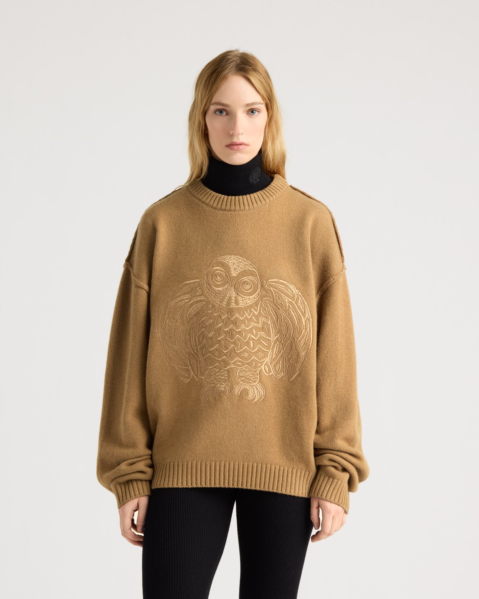 kanuk-pull-flocon-col-rond-logo-harfang-unisexe image 3