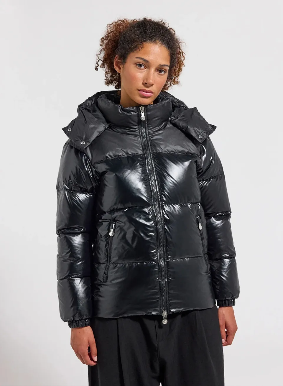 pyrenex-lively-doudoune-brillante-femme-noire image 1