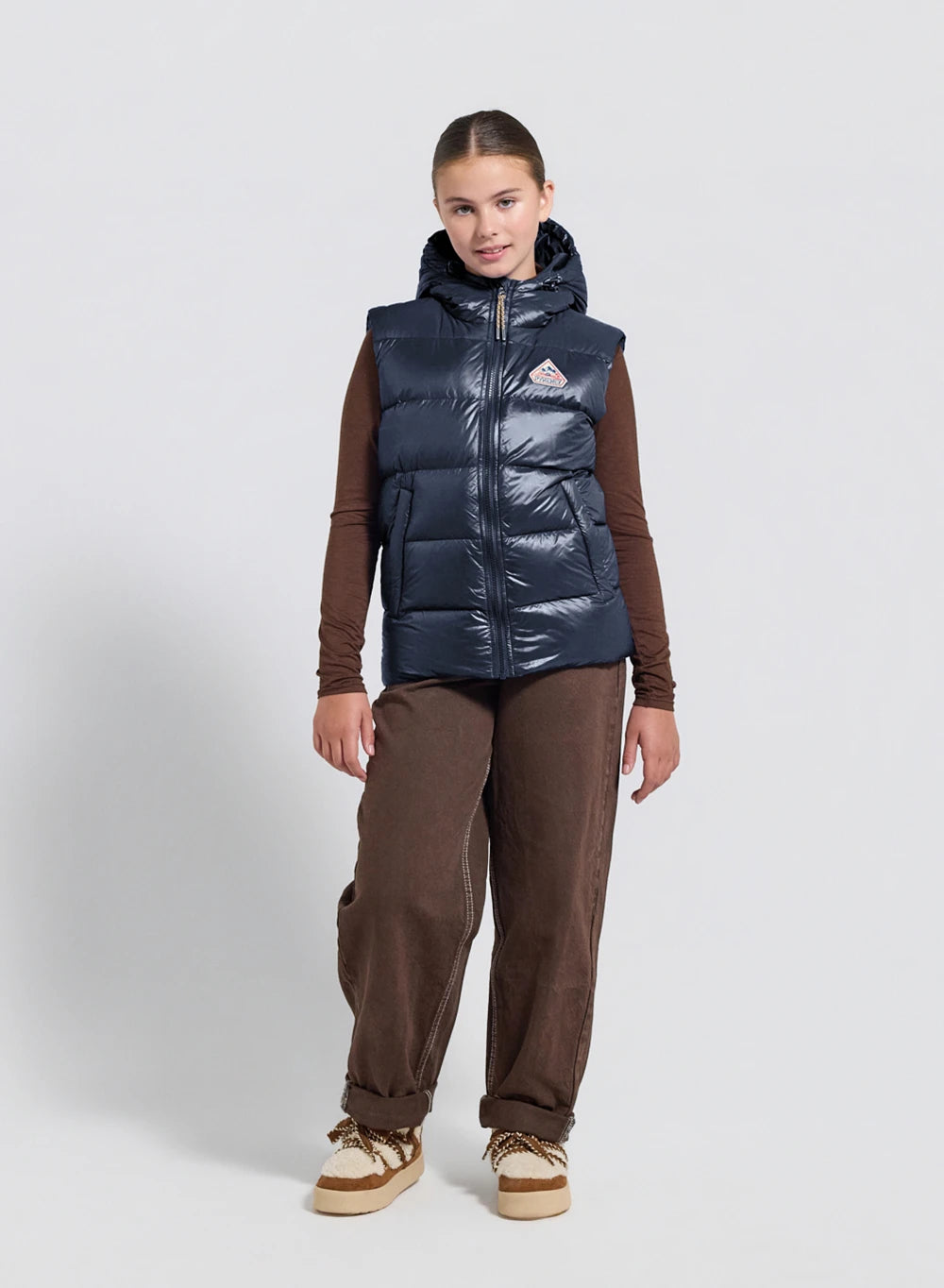 doudoune-sans-manches-enfant-pyrenex-john-bleu-marine-capuche image 4