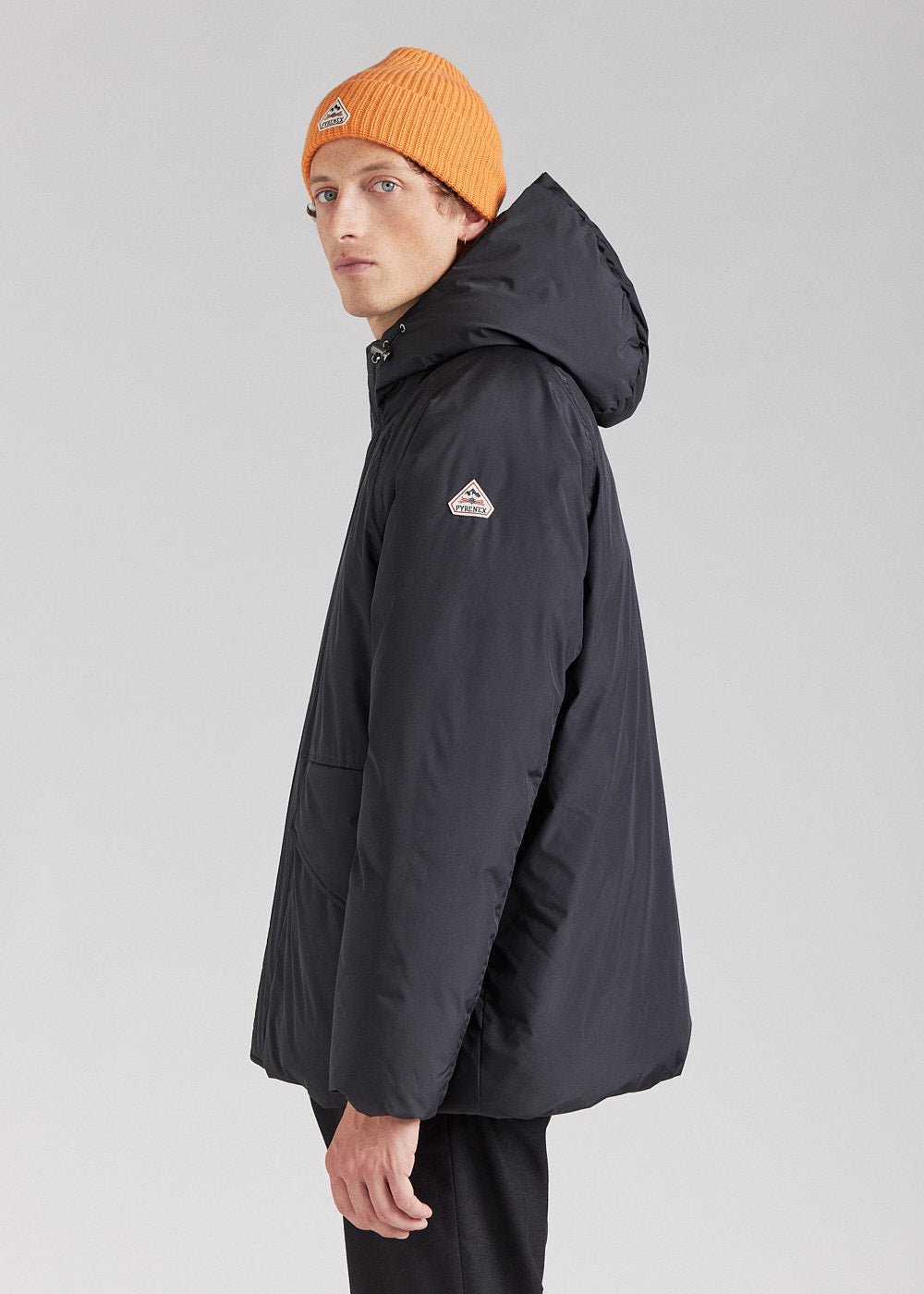 pyrenex-covert-parka-courte-homme-en-duvet-naturel-black image 3