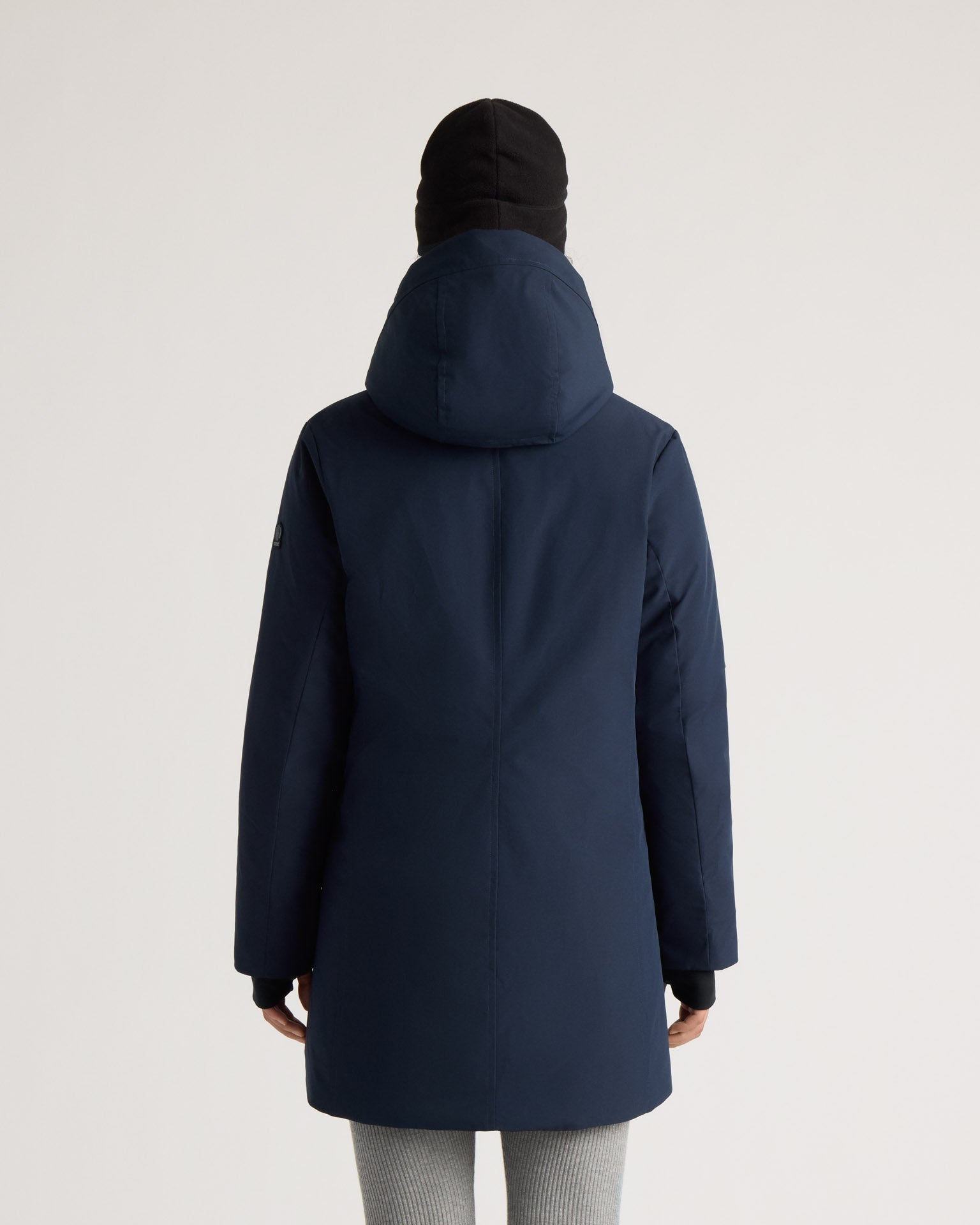 kanuk-laurier-manteau-semi-ajust-isol-capuchon image 4