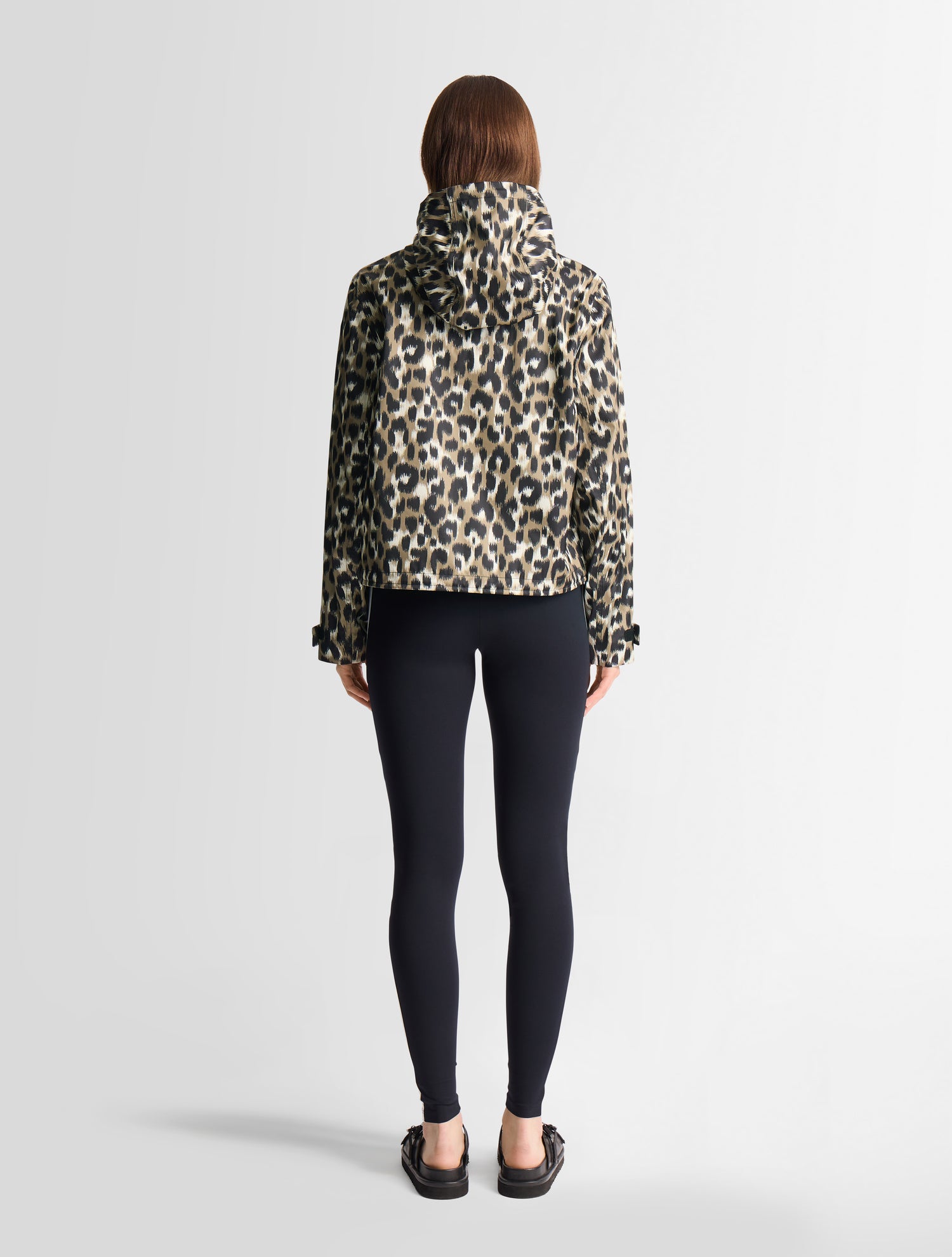 fusalp-kasima-leopard-blouson-3-couches-coupe-boxy image 3