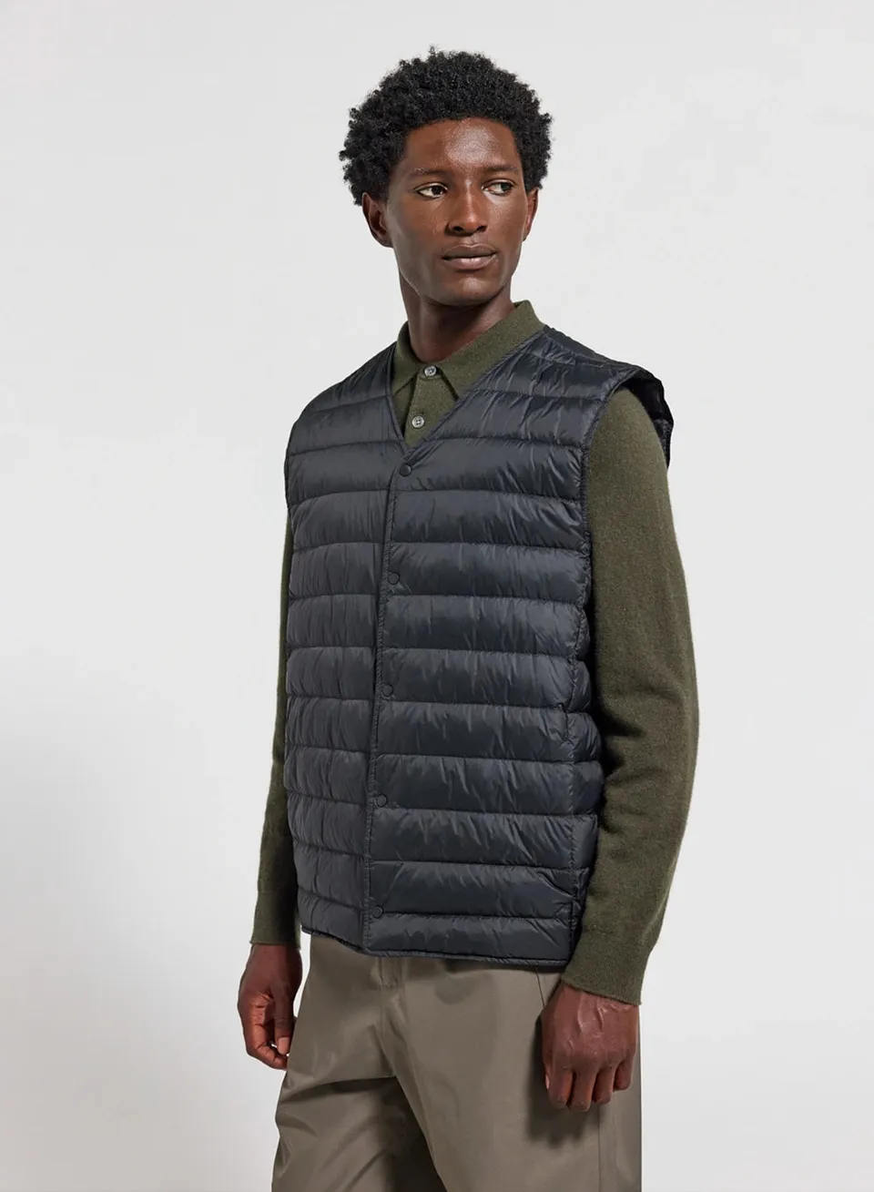 pyrenex-elgor-doudoune-sans-manche-homme-noire image 1