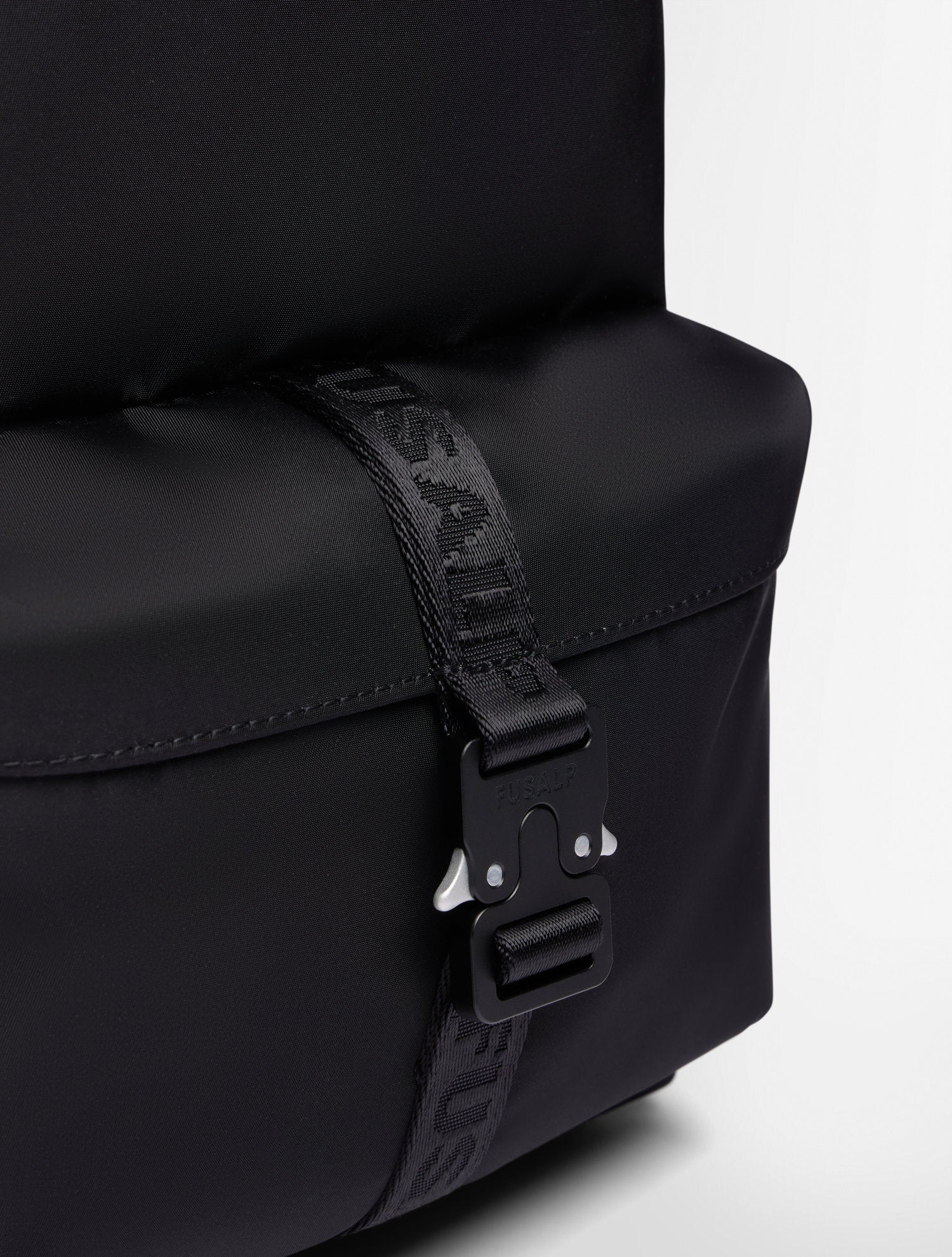 fusalp-backpack-sac-dos-polyamide image 4