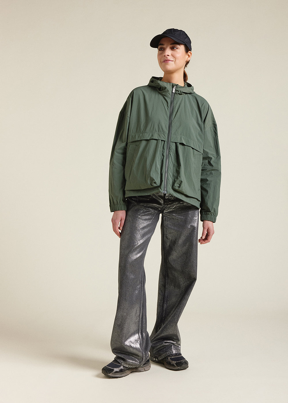 pyrenex-yoko-coupe-vent-court-femme-jungle-tissu-recycl image 1