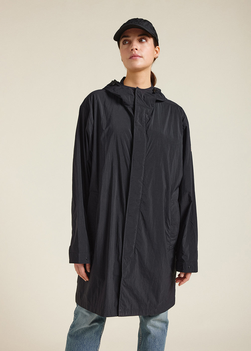 pyrenex-torrent-coupe-vent-long-capuche-unisexe-black image 4
