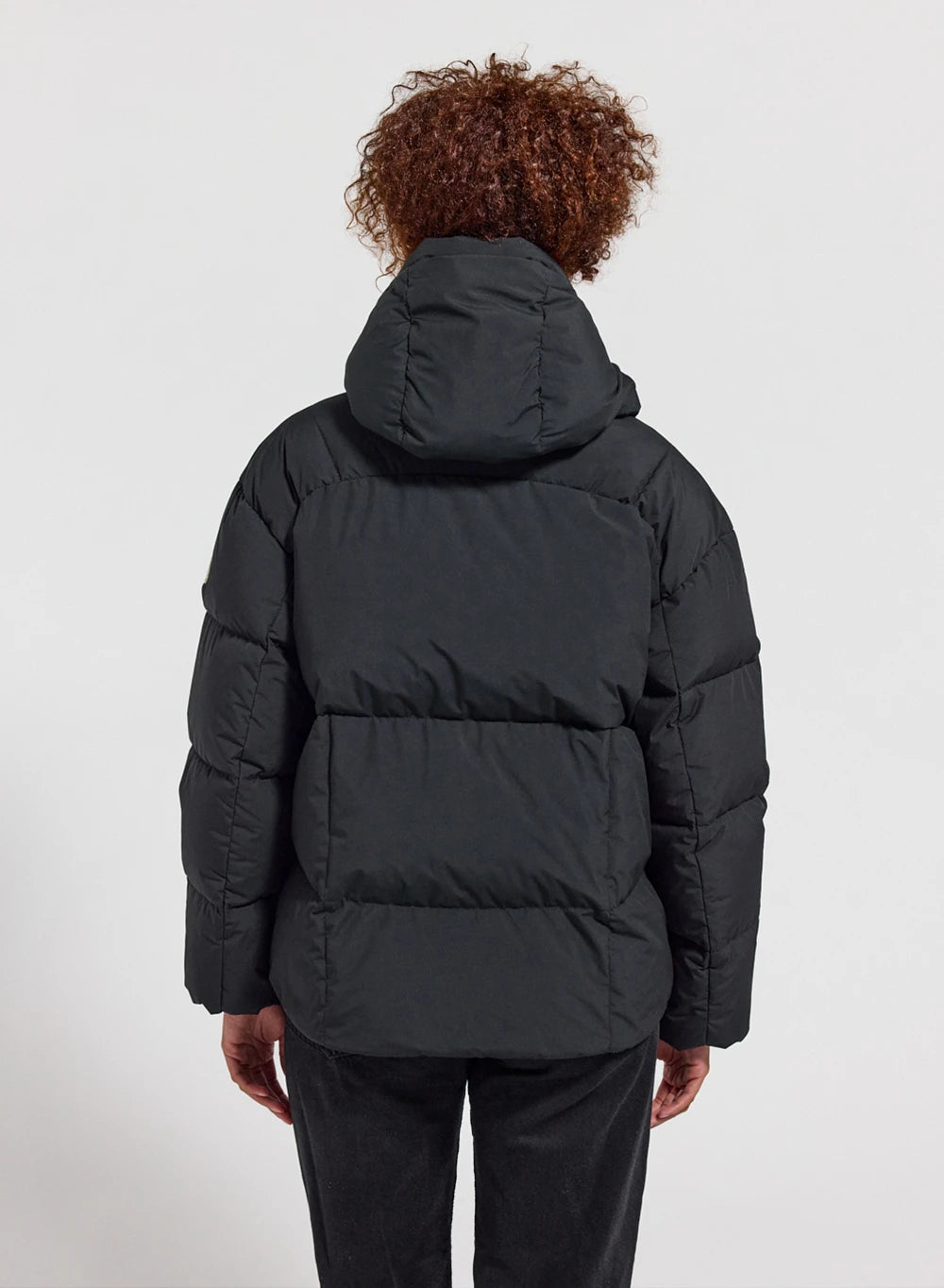 pyrenex-harmonie-doudoune-femme-capuche-enveloppante-noire image 4
