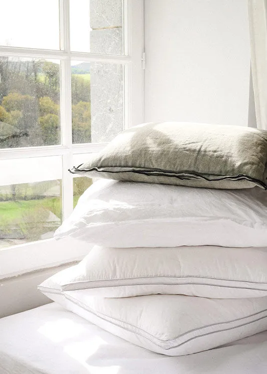 pyrenex-meg-ve-oreiller-moelleux-duvet-d-oie image 1