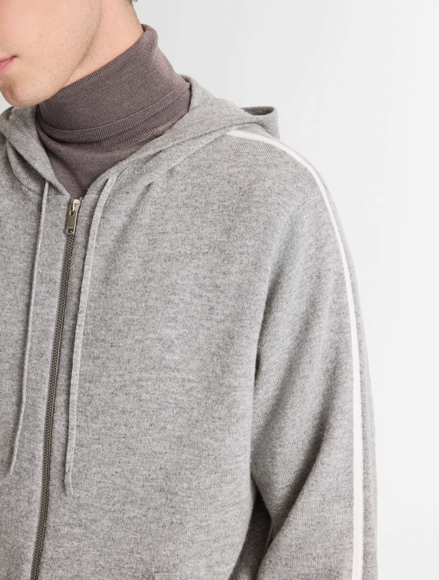 fusalp-gilet-noren-pull-capuche-laine-cachemire-rayures-manches image 4