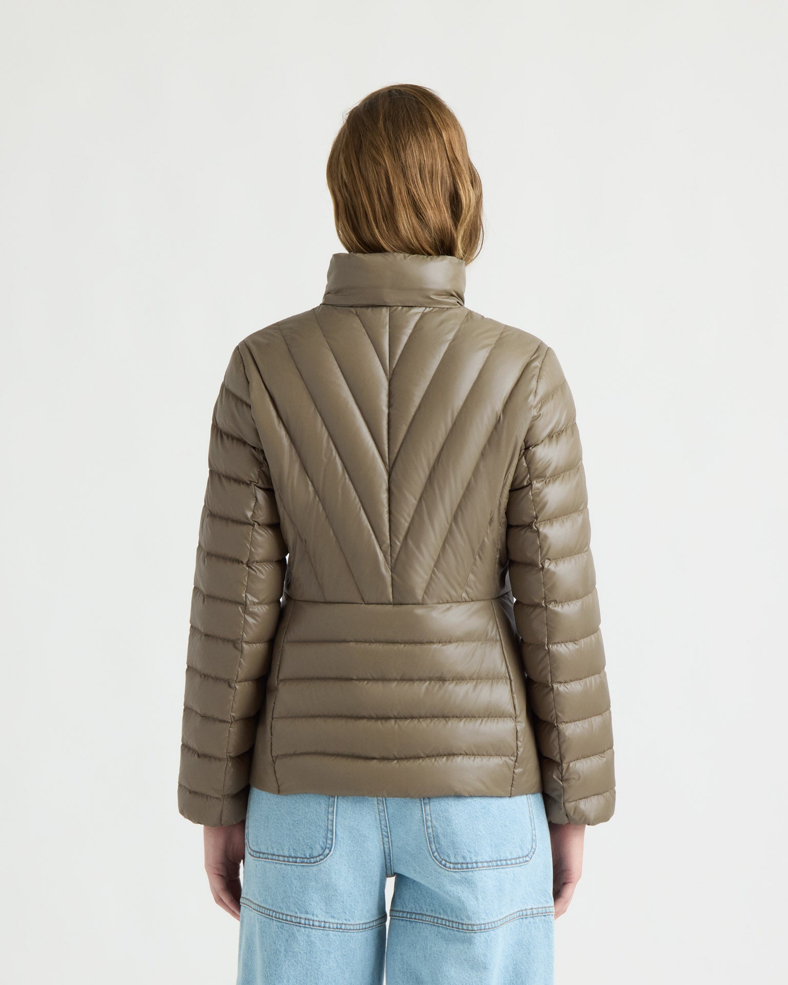 kanuk-sarre-veste-compressible-capuche-femme image 4