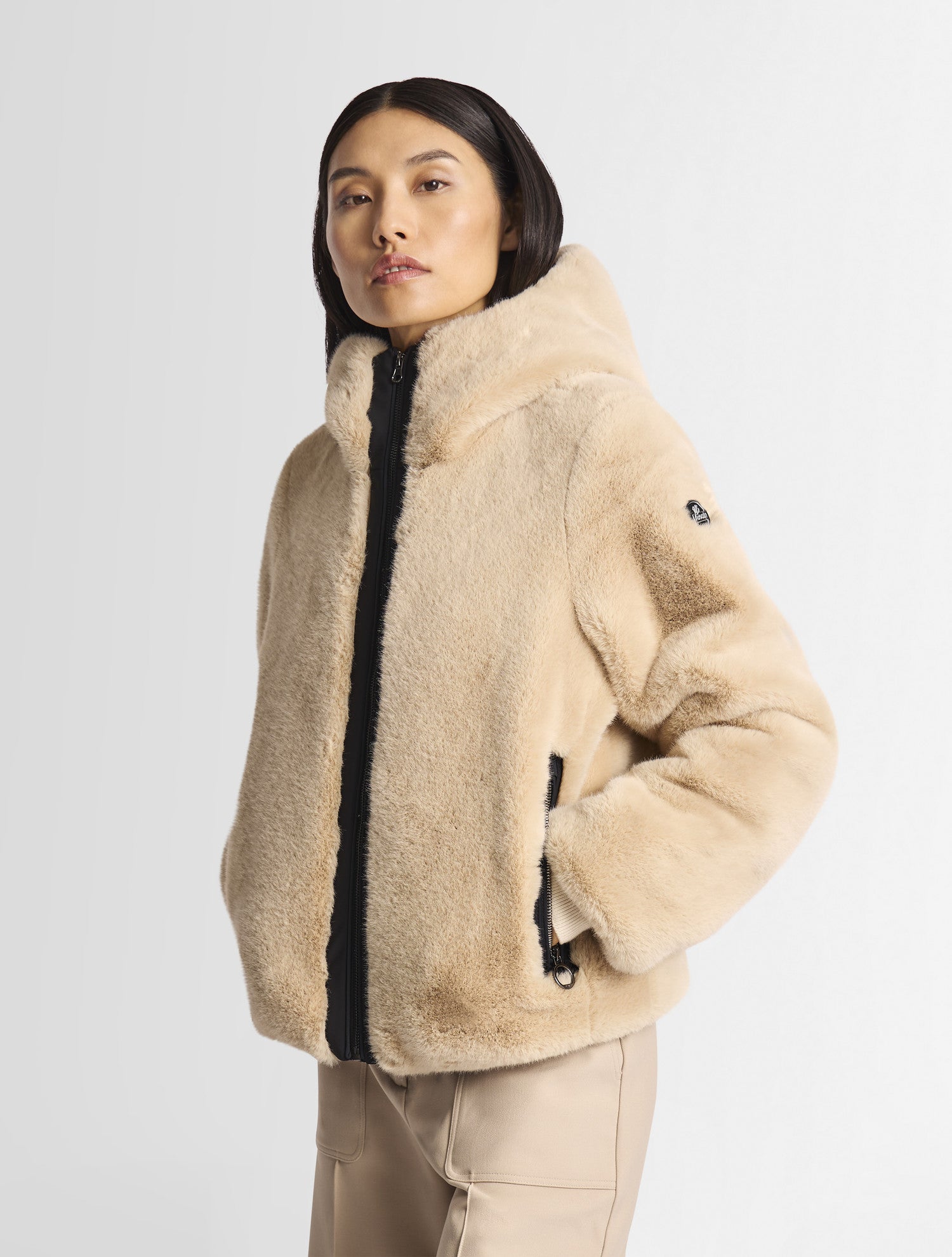 fusalp-veste-mongiea-alpine-femme-fausse-fourrure-oversized image 2