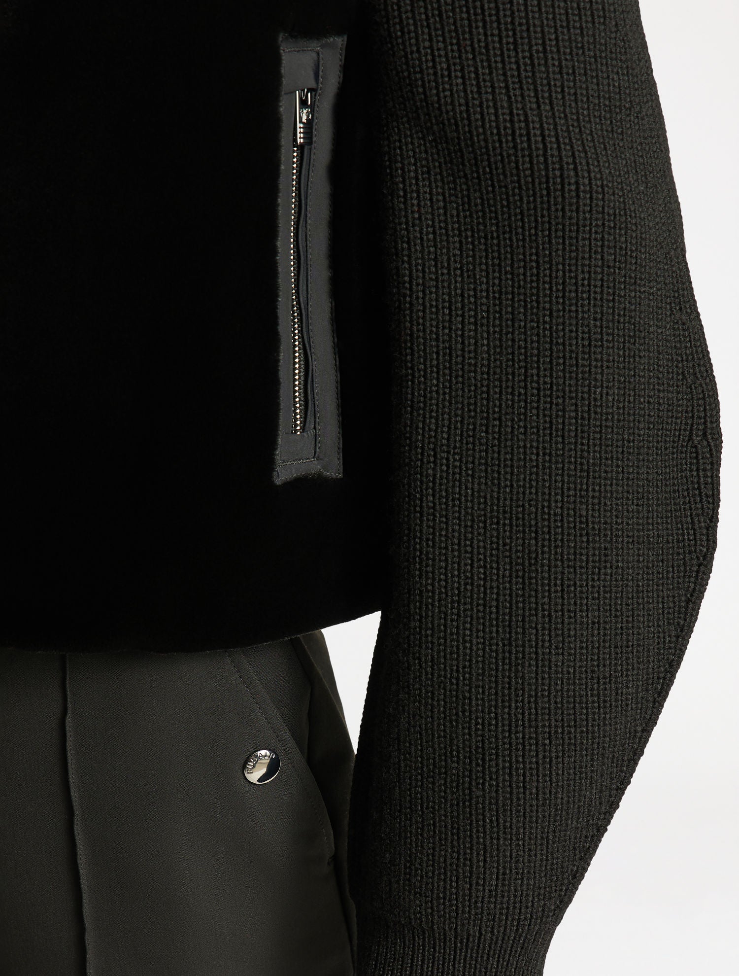 fusalp-paige-veste-fausse-fourrure-et-laine-perl-e image 4