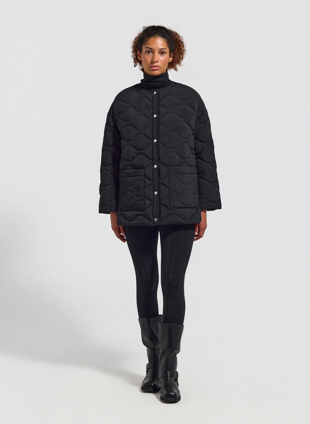 pyrenex-sienna-doudoune-l-g-re-femme-noire-col-rond image 2