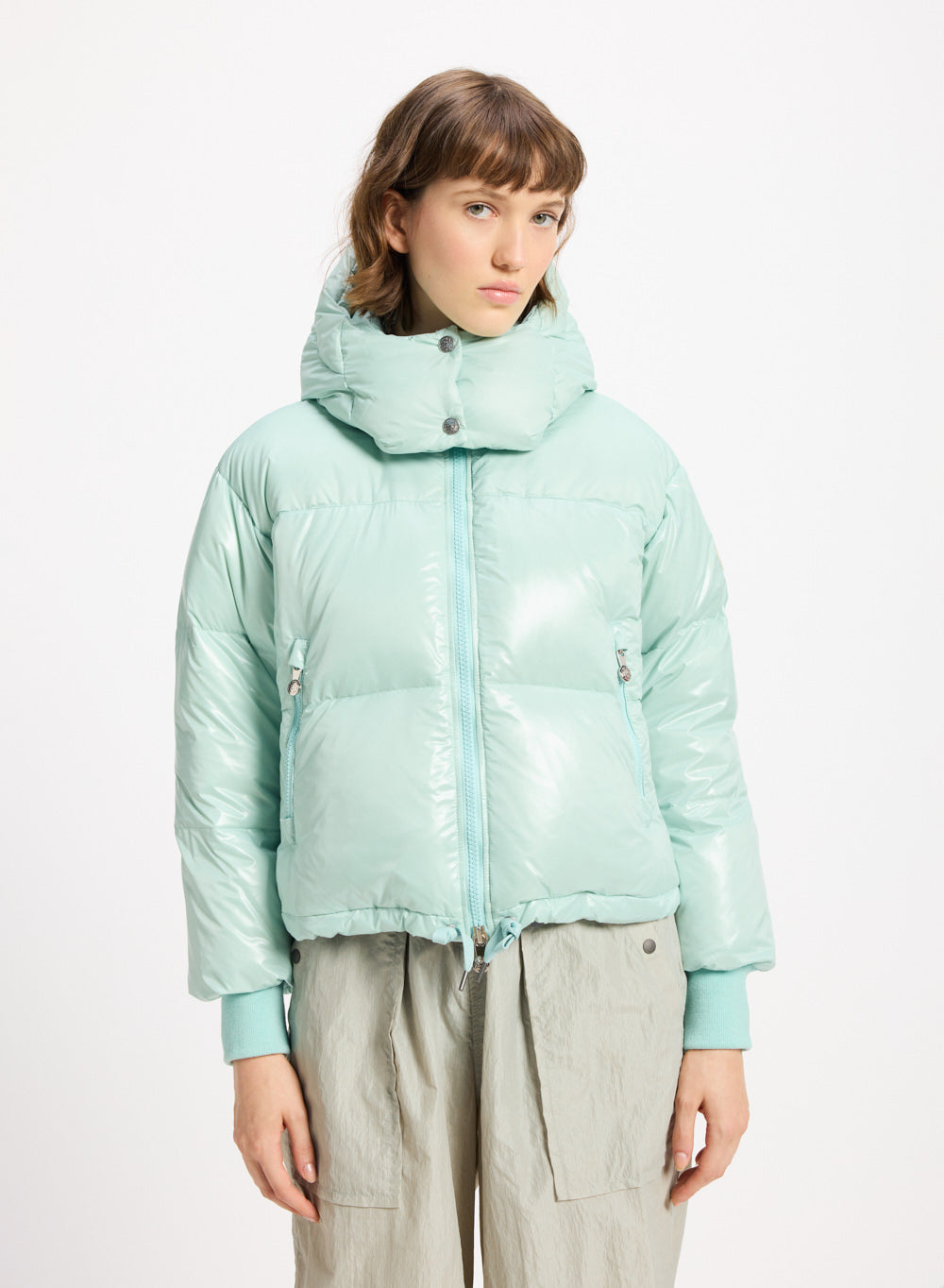 doudoune-courte-capuche-femme-pyrenex-altic-vert-d-eau image 1