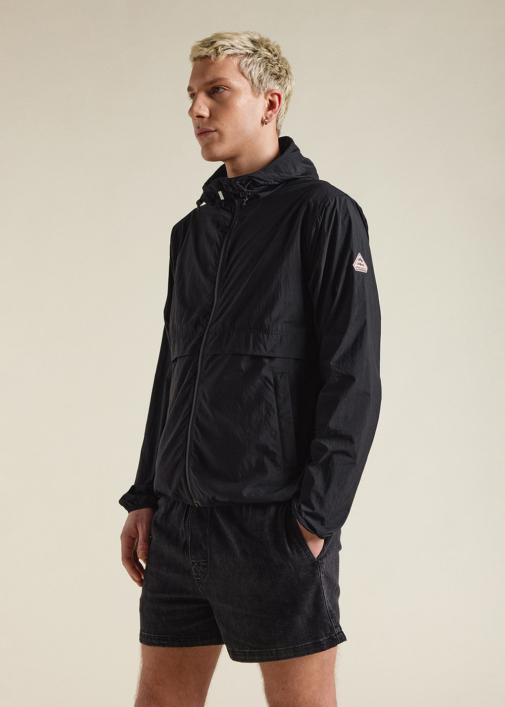 pyrenex-ridge-coupe-vent-unisexe-capuche-black image 6