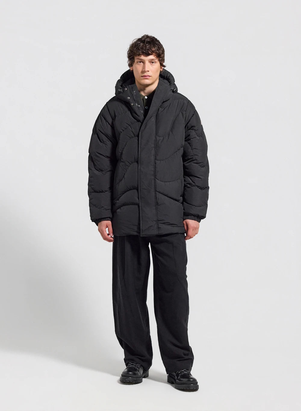 pyrenex-mourtis-doudoune-capuche-homme-noire image 2