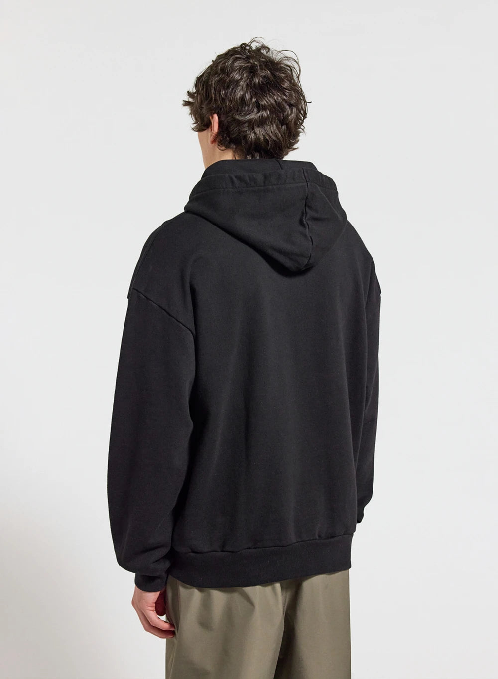 sweat-capuche-unisexe-pyrenex-journey-noir-en-coton-bio image 3
