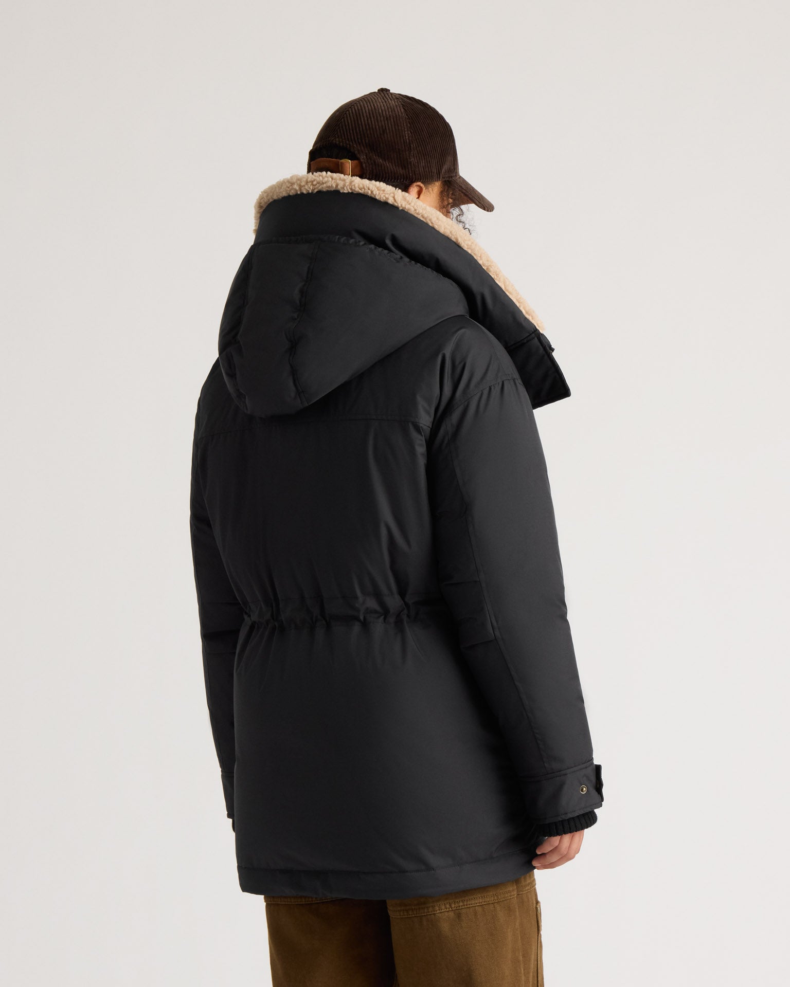 kanuk-harfang-parka-signature-isol-e-col-sherpa image 5