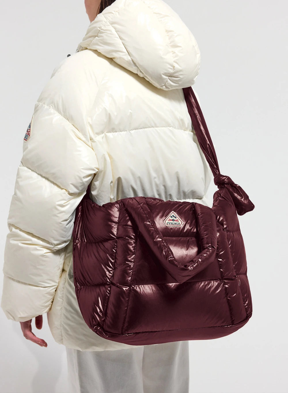 pyrenex-hollow-sac-cabas-matelass-duvet-bordeaux image 1