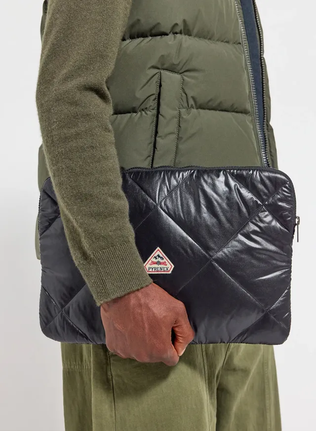 pyrenex-thor-pochette-matelass-e-15-pouces-noire image 1