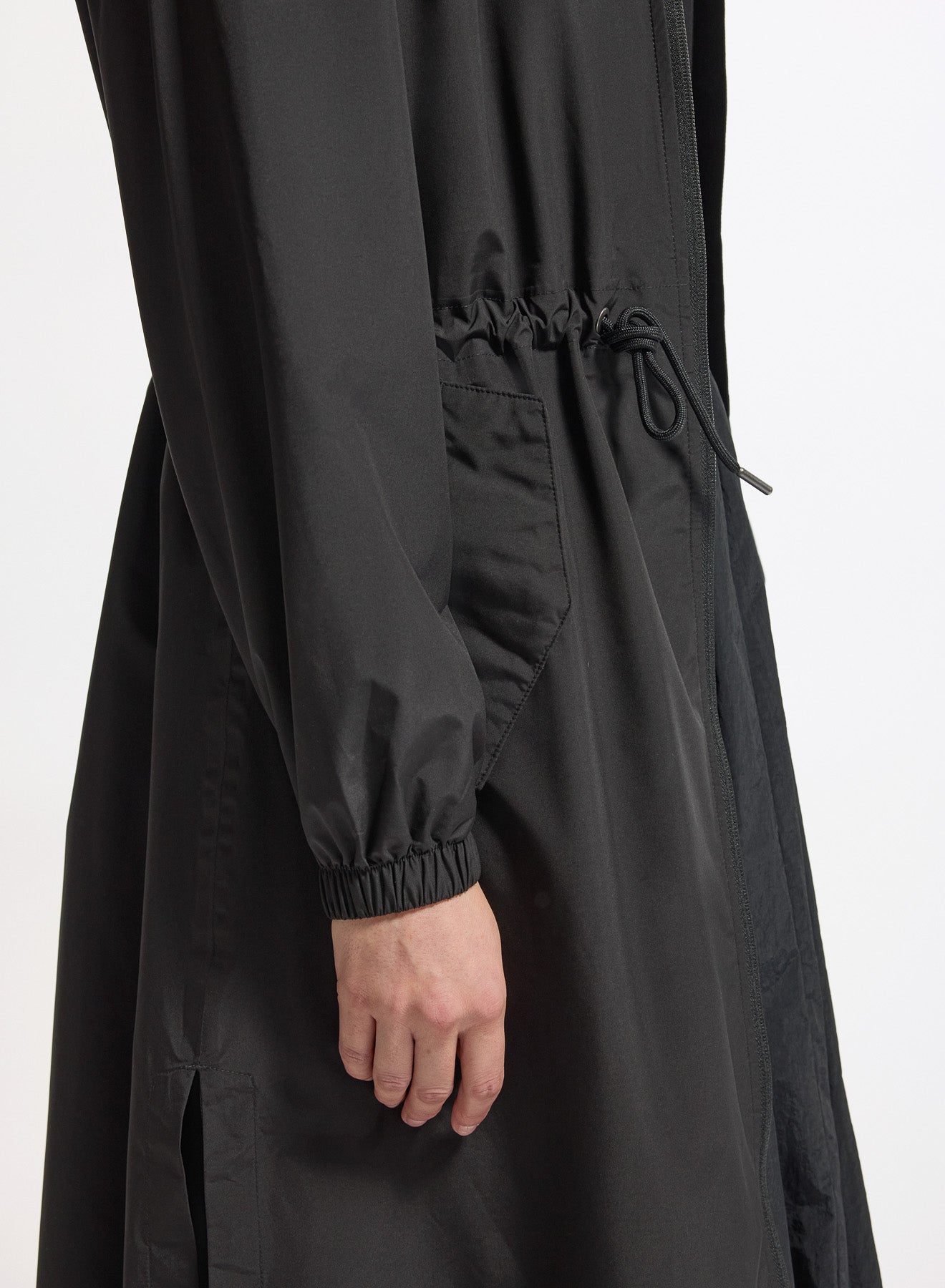 pyrenex-gemme-parka-longue-imperm-able-femme-noire-capuche image 5