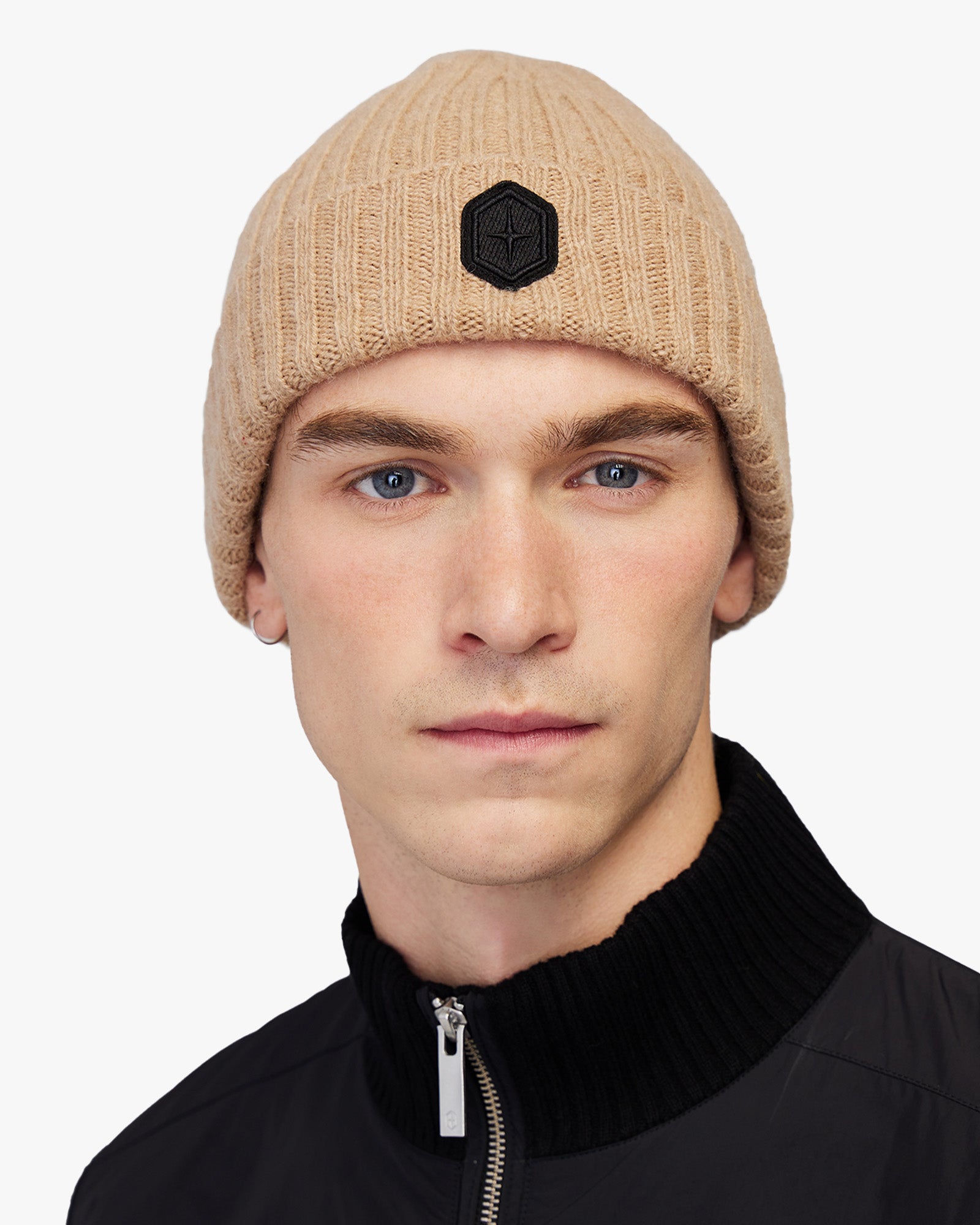 quartz-co-jordan-tuque-alpaga-et-m-rinos image 5
