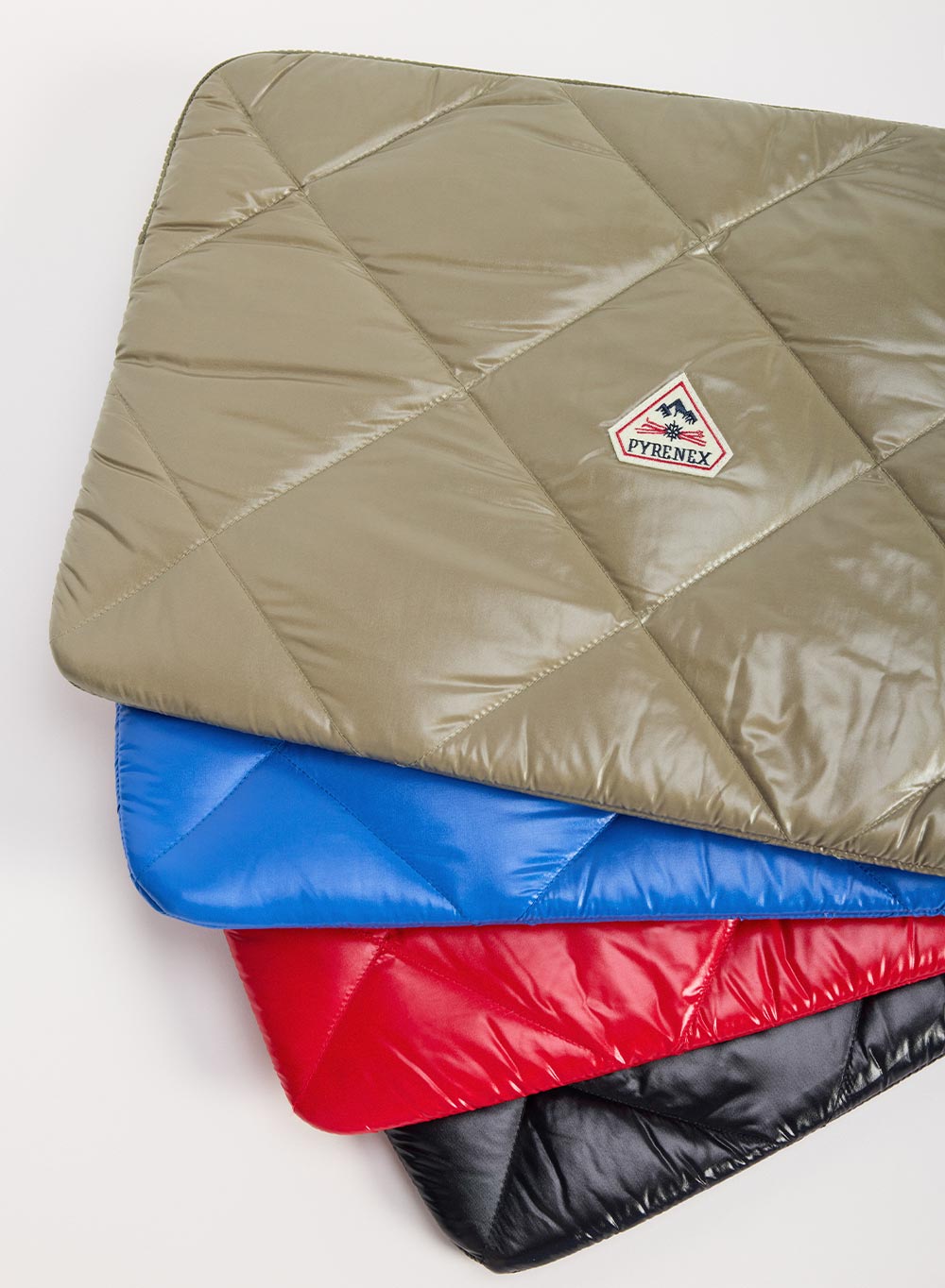 pyrenex-thor-pochette-matelass-e-15-pouces-rouge image 2