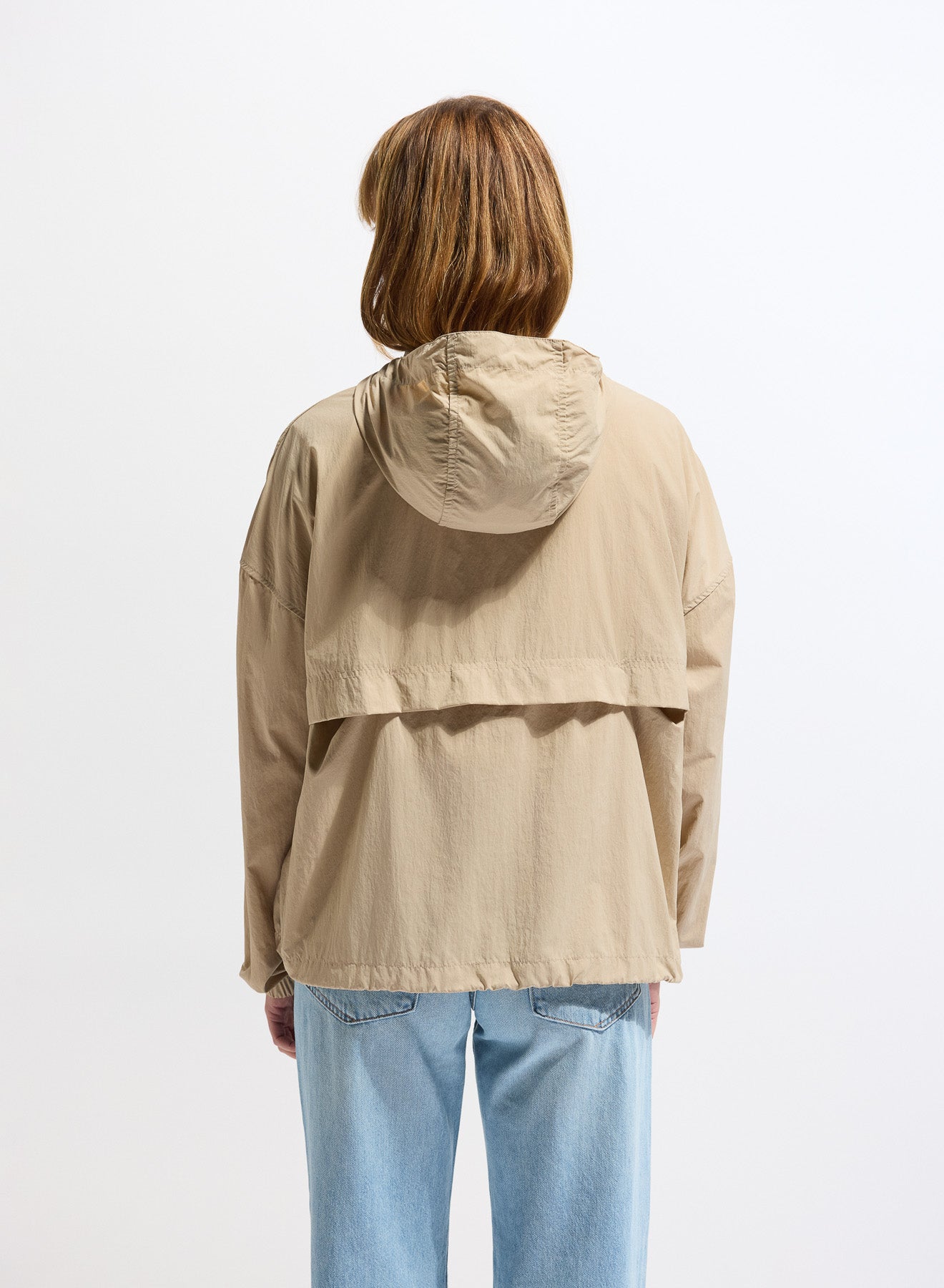 coupe-vent-court-femme-pyrenex-yoko-recycl-taupe image 5