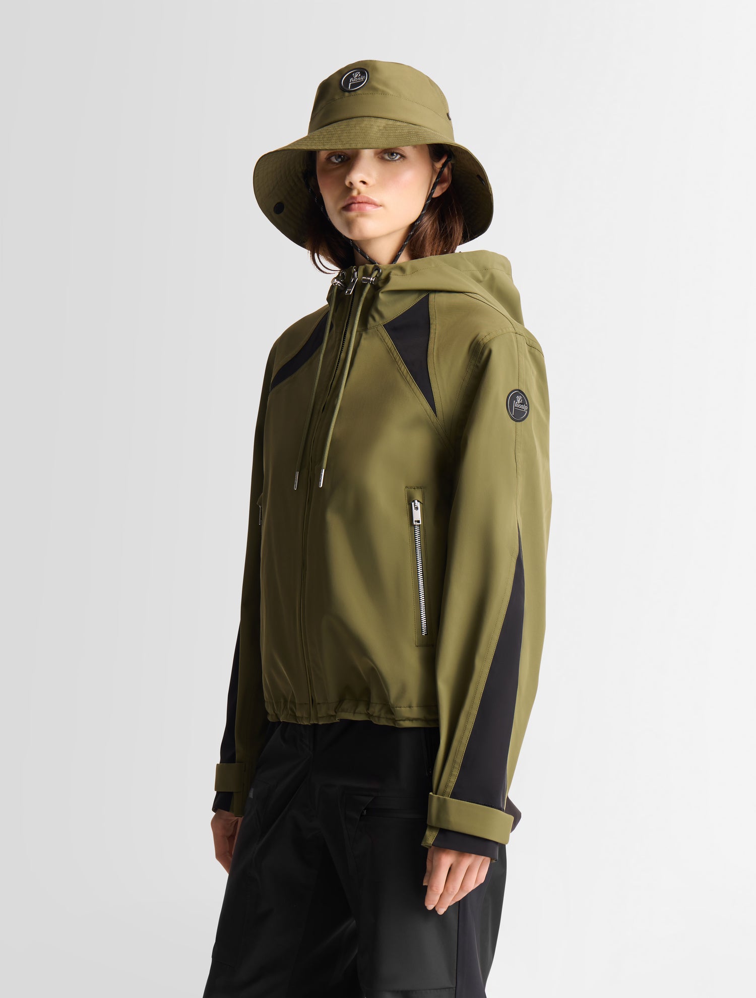 fusalp-kasima-blouson-3-couches-capuche-court-boxy image 2