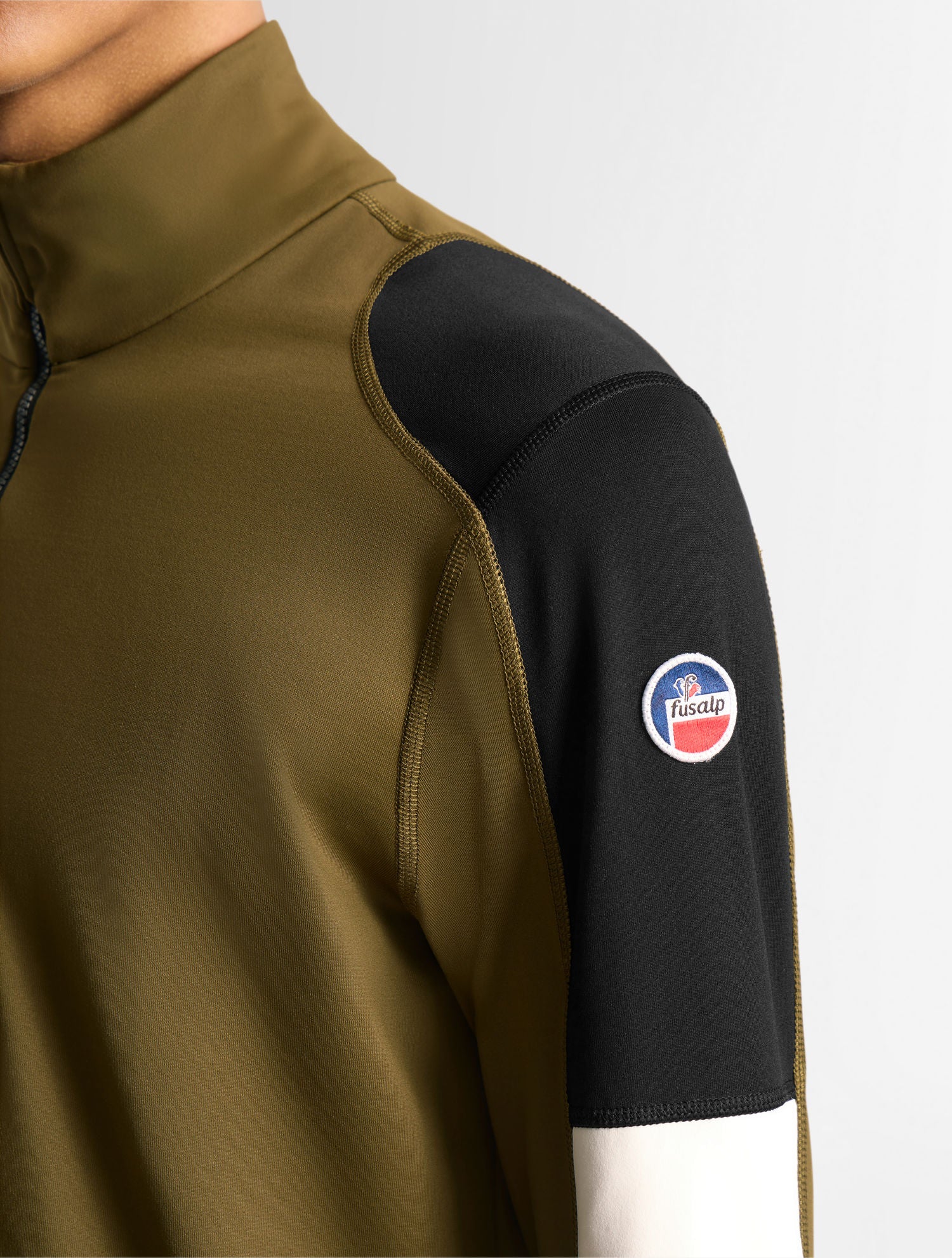 fusalp-pravio-sous-pull-ski-col-montant-demi-zipp-powerstretch image 4