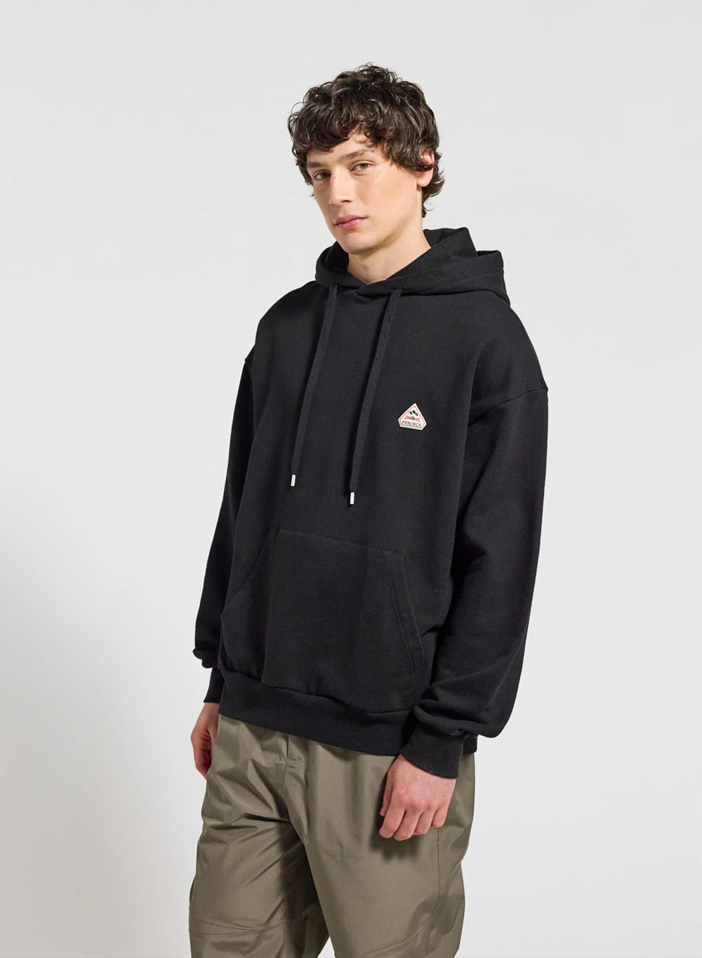 sweat-capuche-unisexe-pyrenex-journey-noir-en-coton-bio image 1