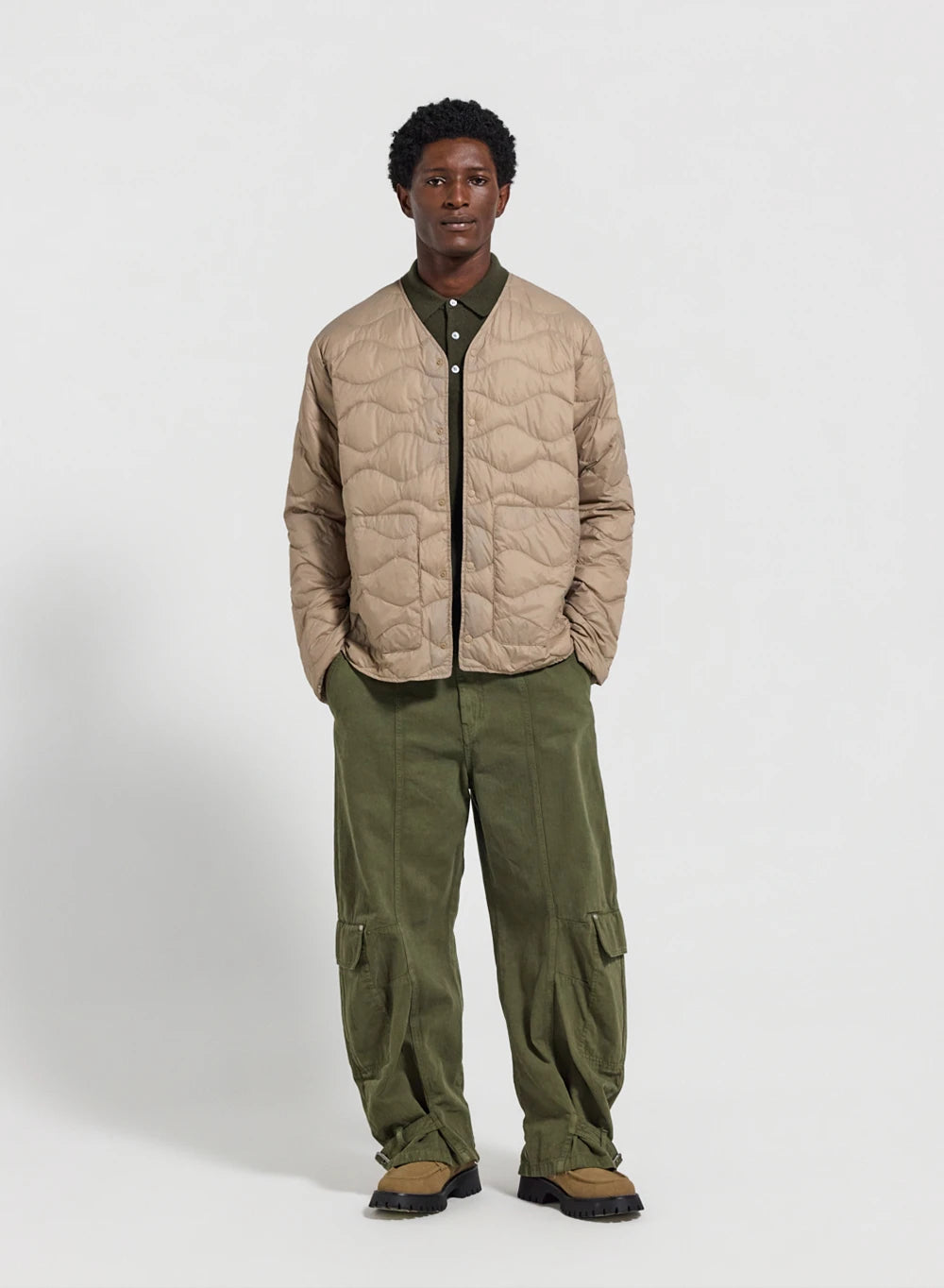 doudoune-extra-l-g-re-homme-pyrenex-handy-beige-clair image 2