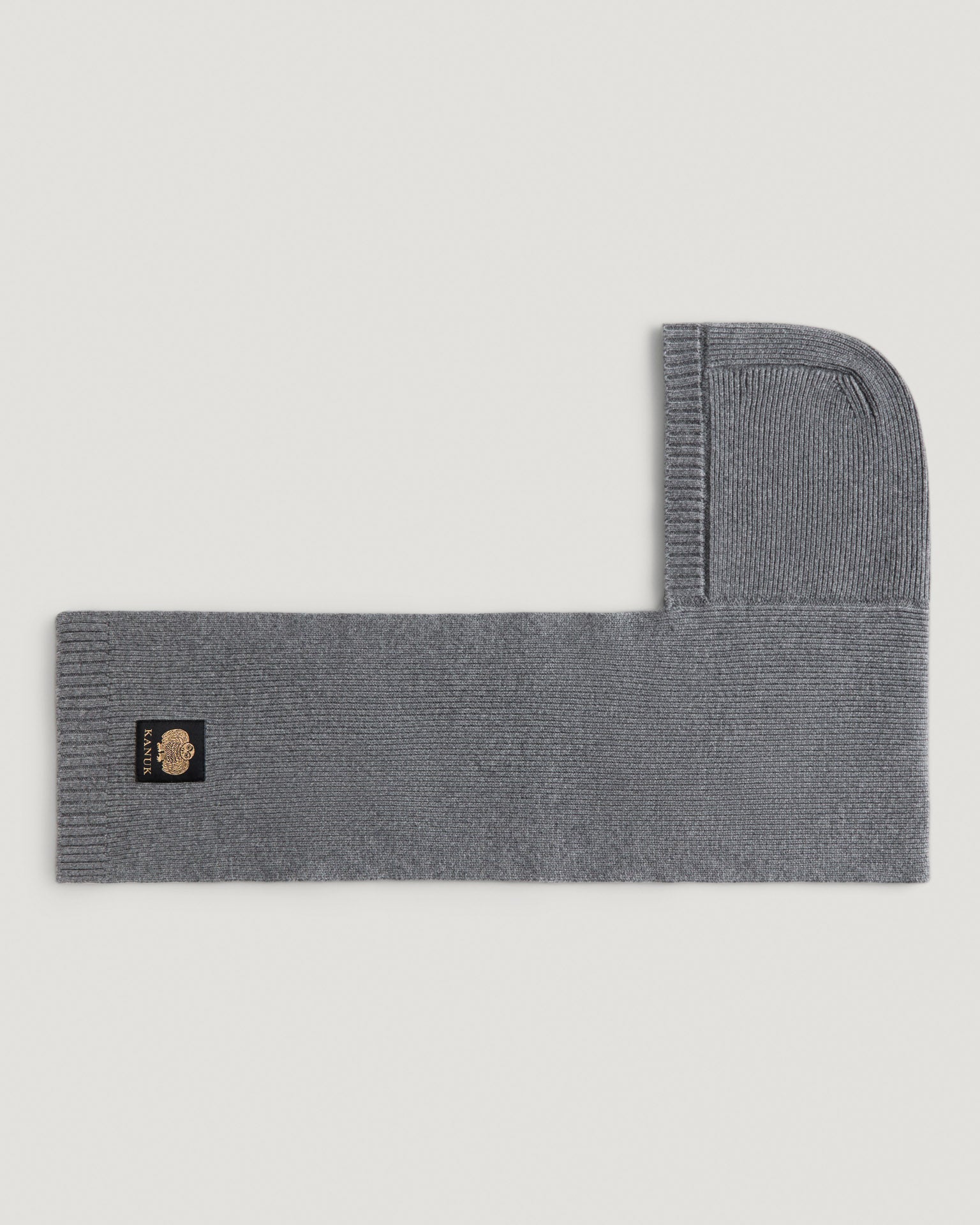 kanuk-montebello-charpe-capuchon-en-tricot-c-tel image 2